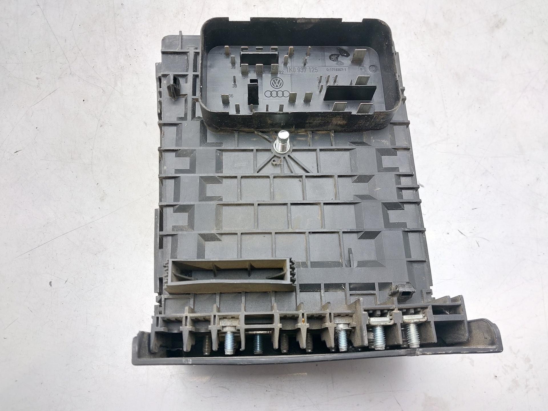 SEAT Leon 2 generation (2005-2012) Fuse Box 1K0937125 23012704