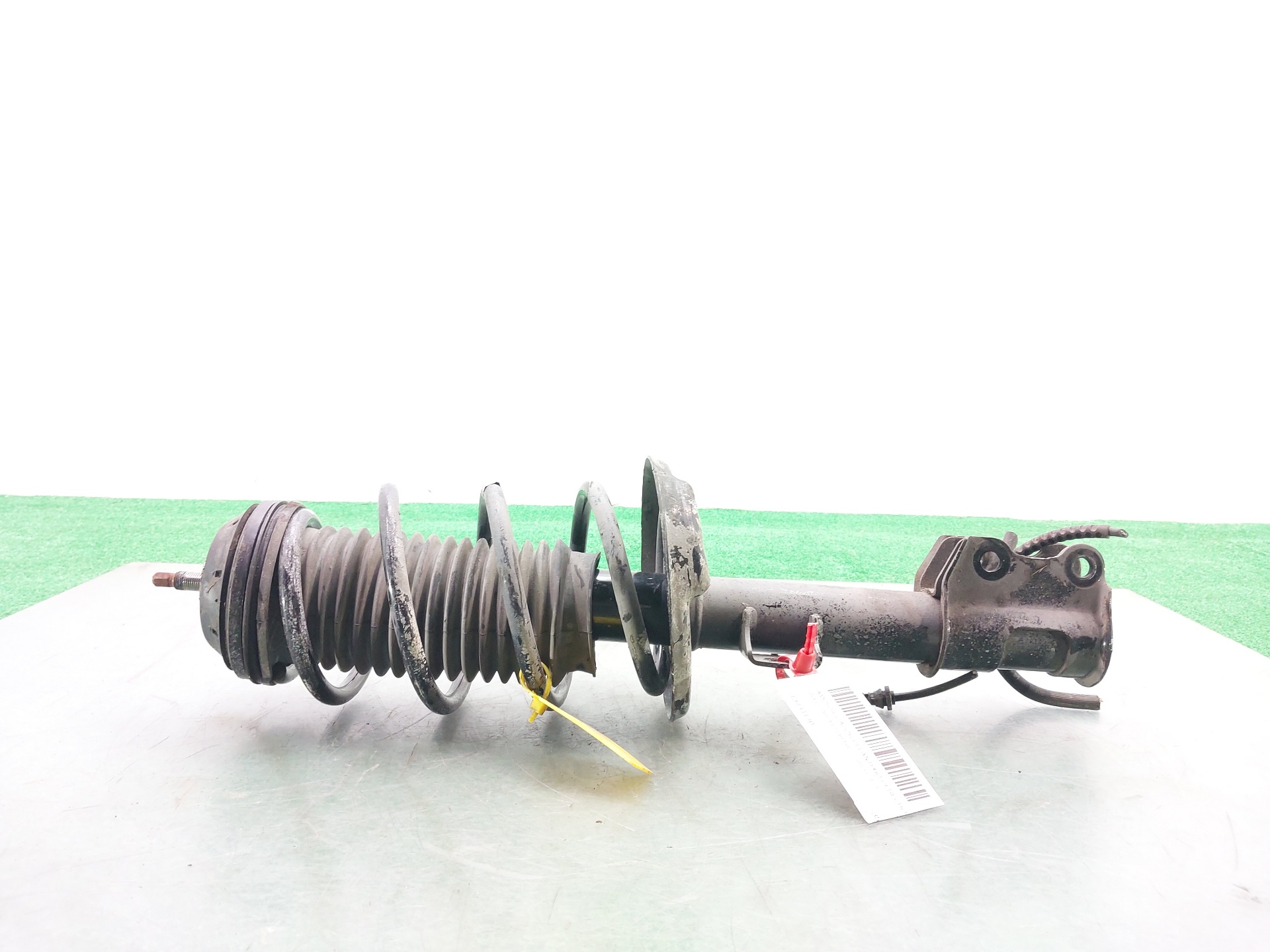 OPEL Corsa D (2006-2020) Front Right Shock Absorber 13434140 27307183