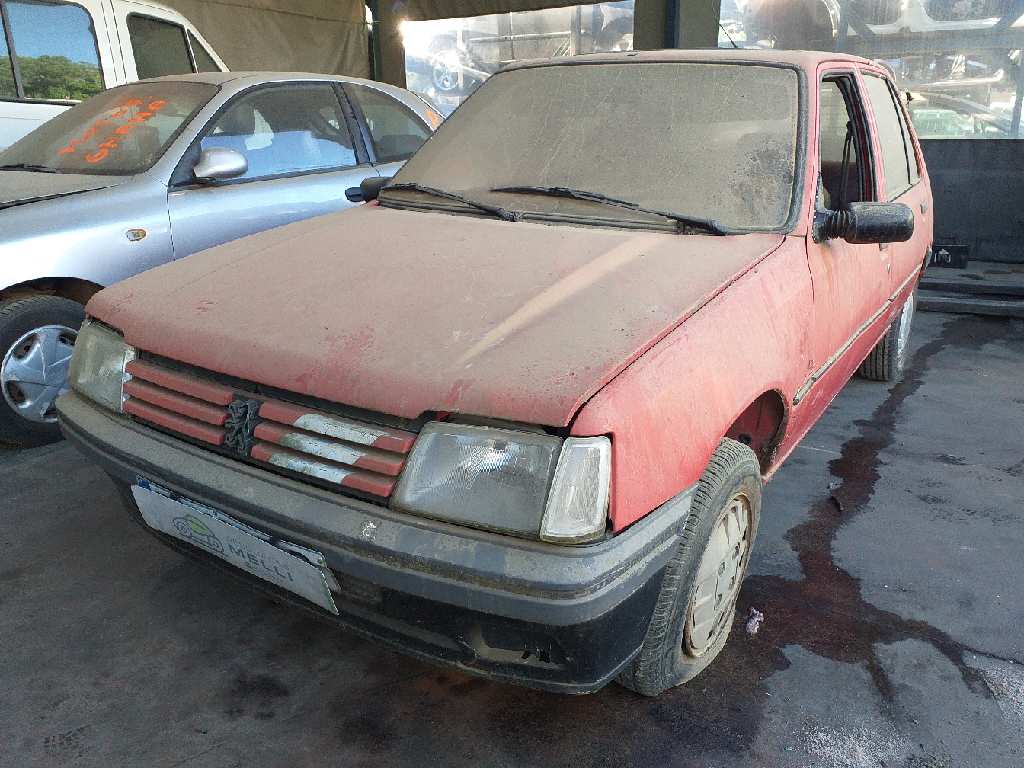 PEUGEOT 205 1 generation (1983-1998) Решетка радиатора 9253108580 18515902