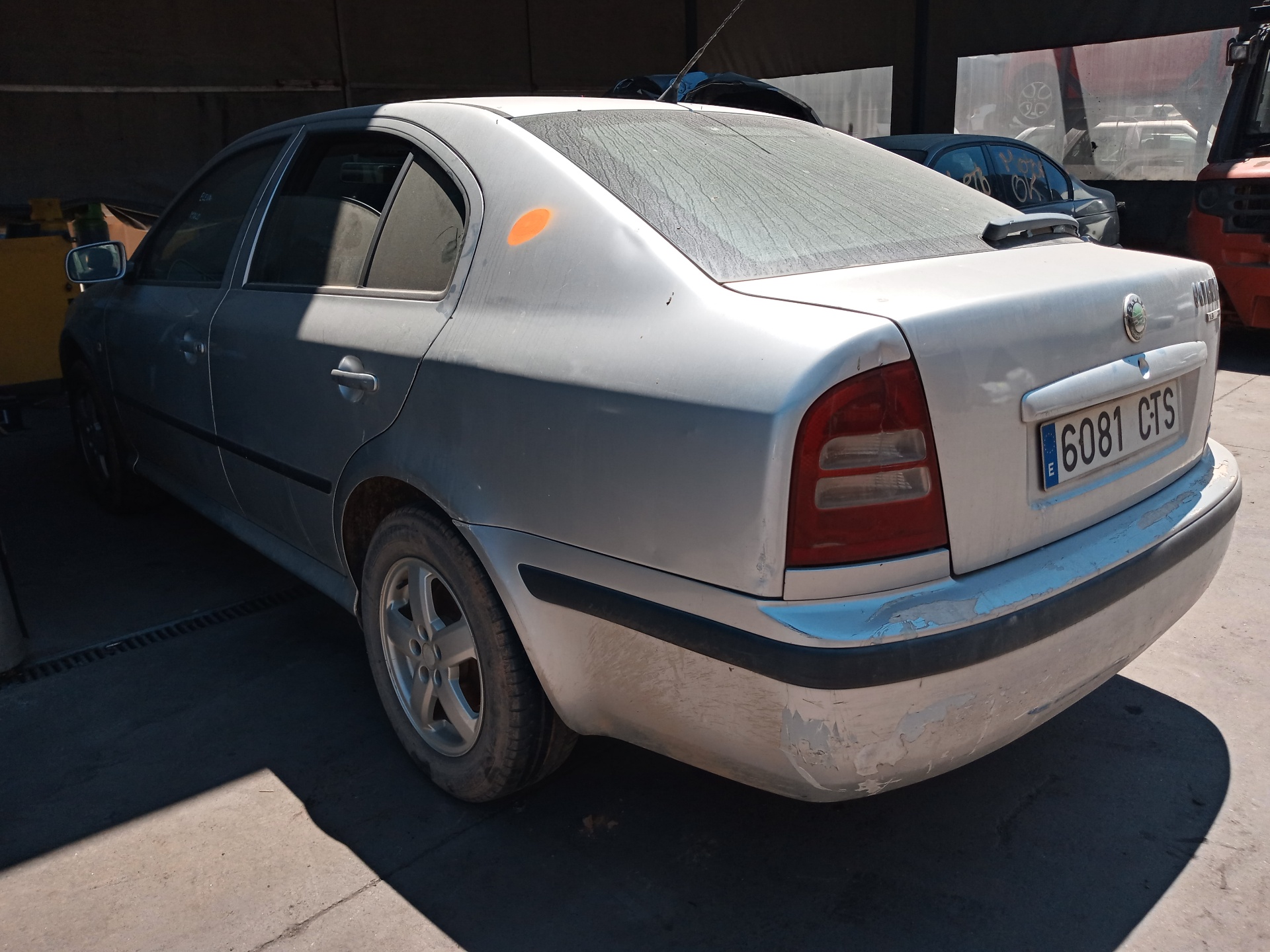 SKODA Octavia 1 generation (1996-2010) Aizmugurējā bagāžnieka slēdzene 1U6827501G 18708454