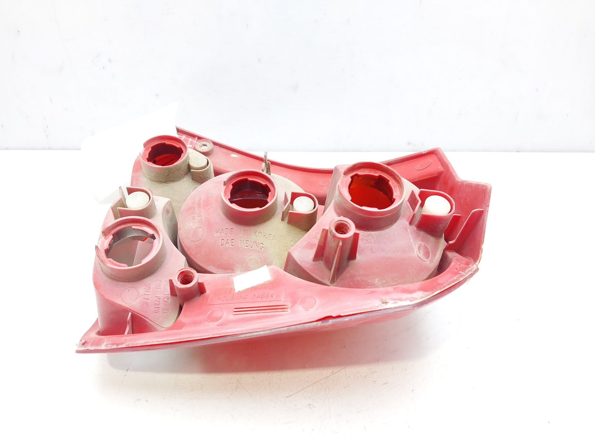 Rear lamp lh B12S1 96540268 de Chevrolet Aveo / kalos hatchback (t200) 2003-0 72 CV - pieza usada