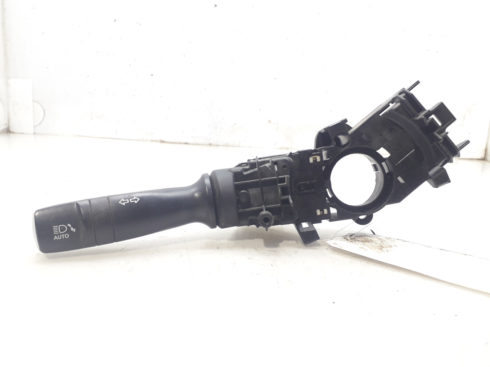 HYUNDAI i40 VF (1 generation) (2011-2020) Vrid omkopplarvredet 934103Z100 24048089