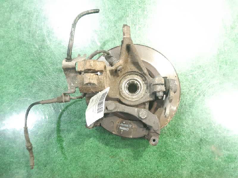 CITROËN Xsara 1 generation (1997-2004) Front Right Wheel Hub 364754 18623618