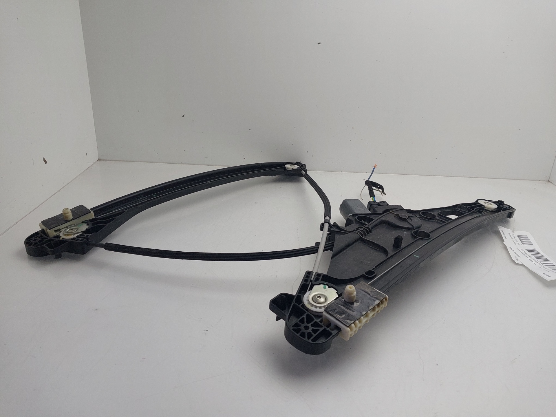 Alzacristalli anteriore sinistro YH01 9829482380 de Citroen C5 aircross 2018-0 131 CV con 131516 km - pieza usada