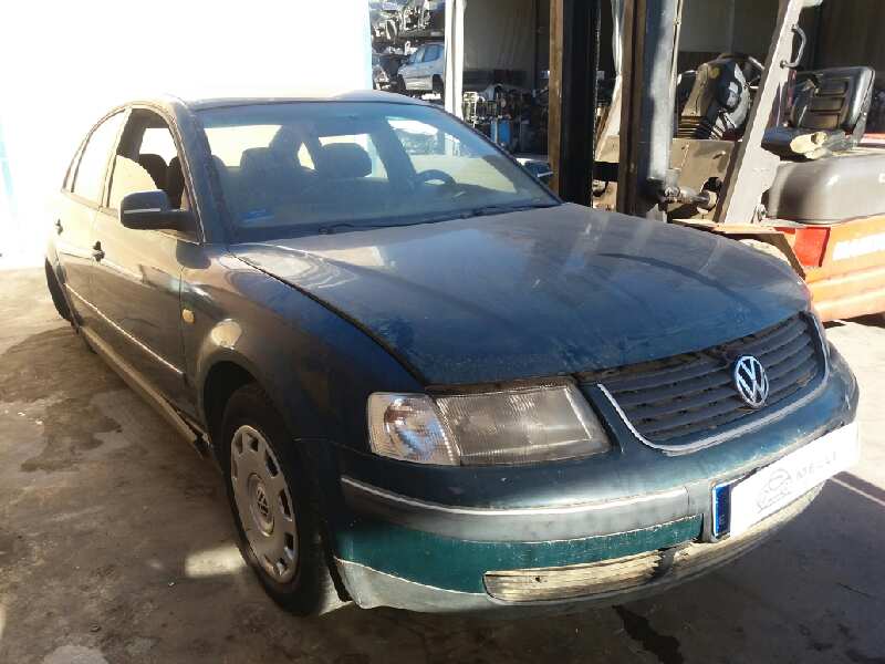 VOLKSWAGEN Passat B5 (1996-2005) Насос гидроусилителя 8D0145156L 20174656