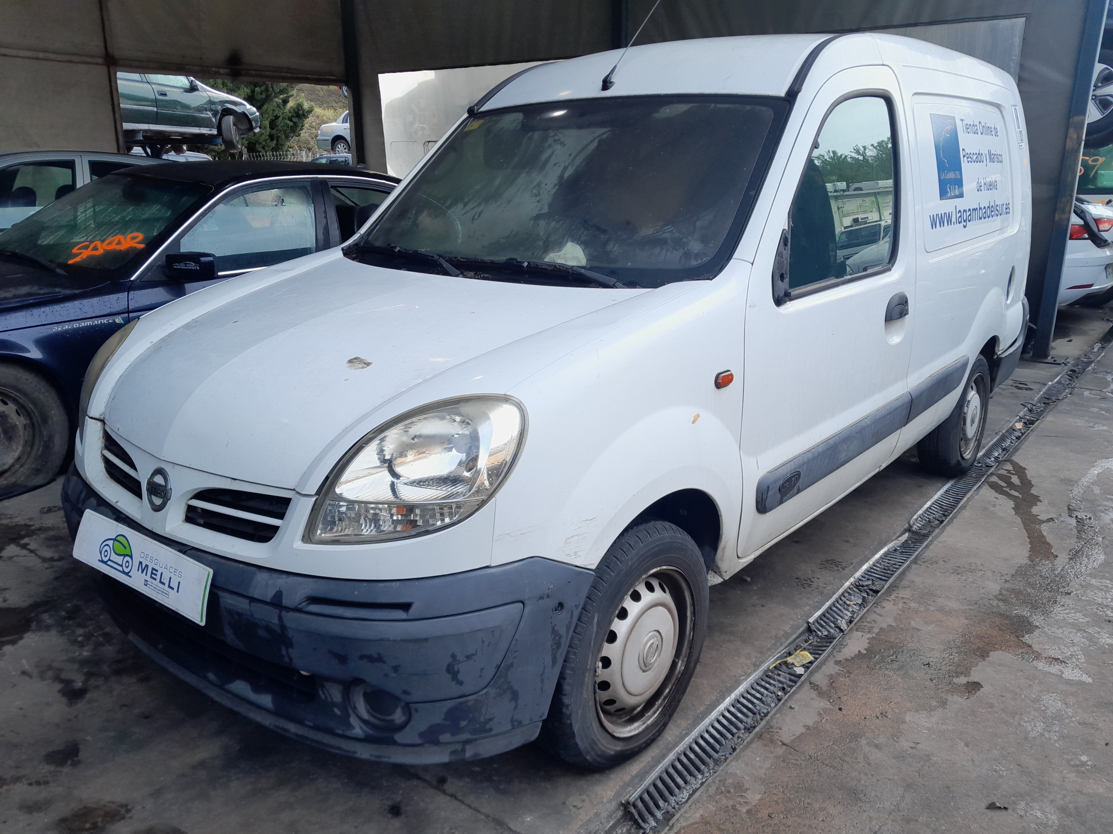 NISSAN Priekšējo labo durvju logu pacēlājs 8200188551 23539524