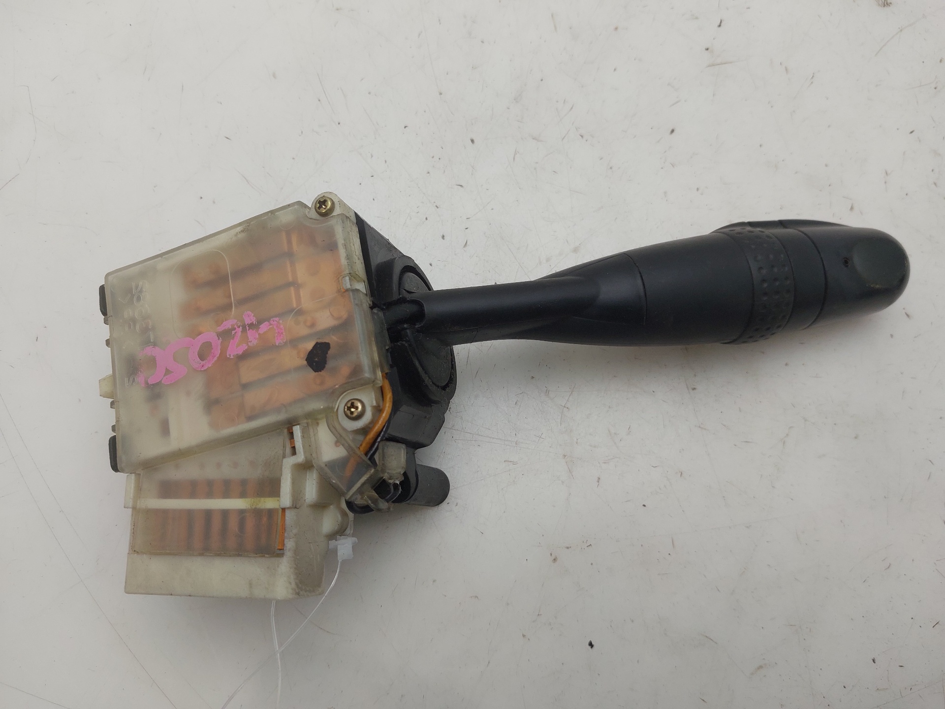 Light switch 4ZZFE 173648 de Toyota Corolla (_e12_) 2002-2006 97 CV - pieza usada