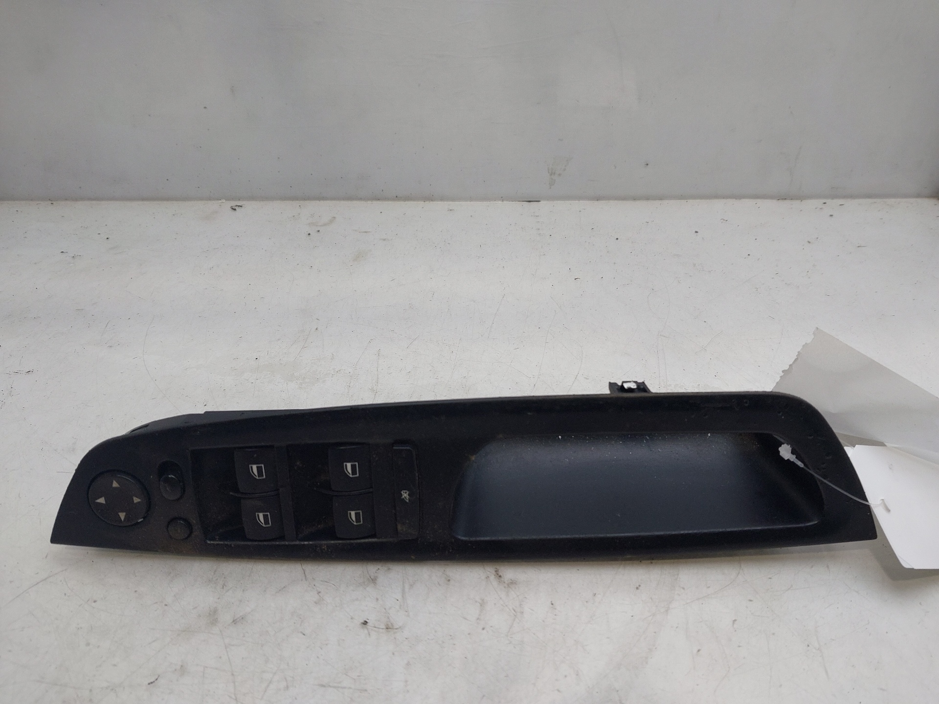 BMW X5 E70 (2006-2013) Front Left Door Window Switch 9122121 25654017