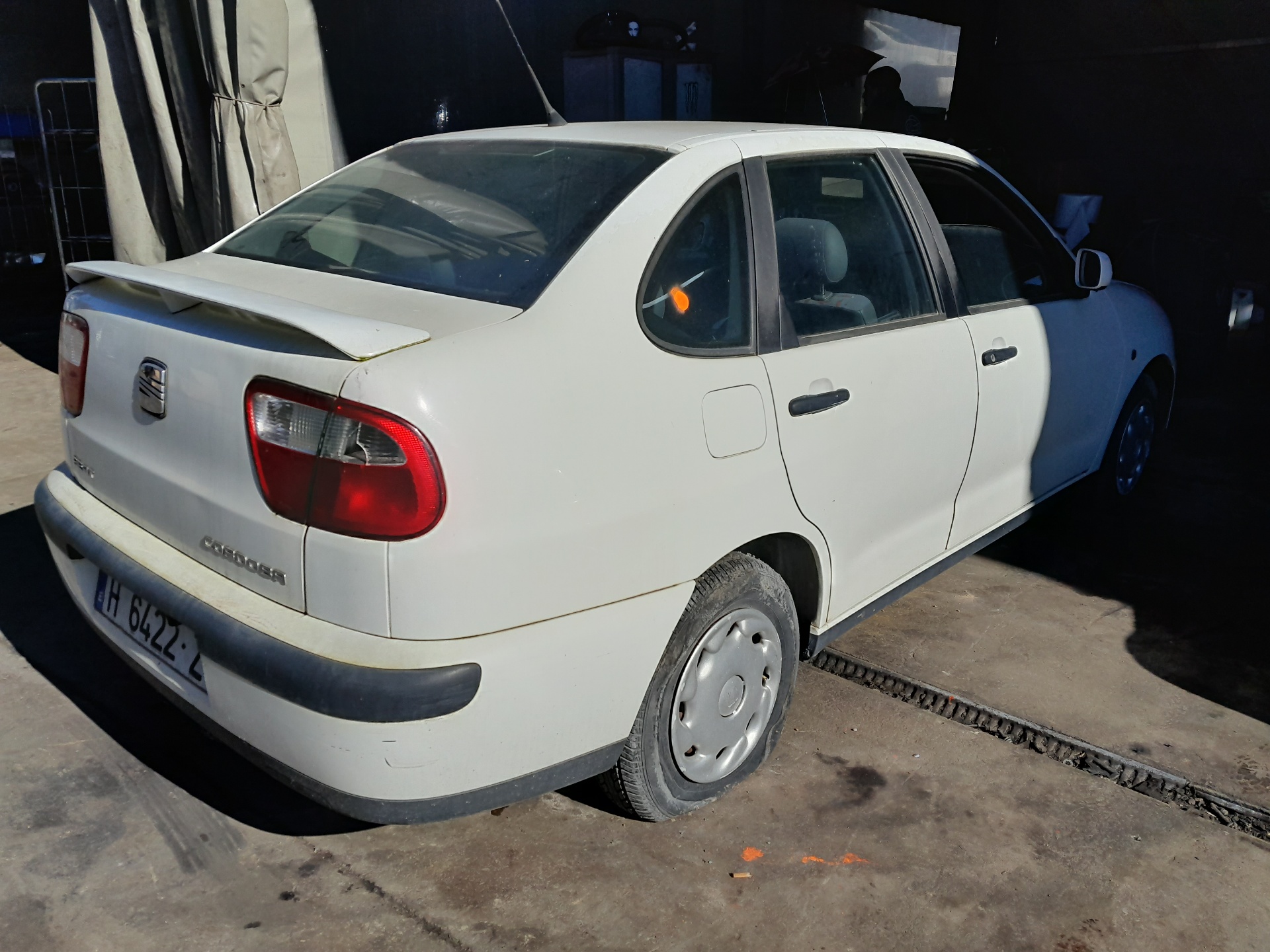 SEAT Ibiza 2 generation (1993-2002) Priekšējo kreiso durvju logu pacēlāja slēdži 6H0959855A 20198172