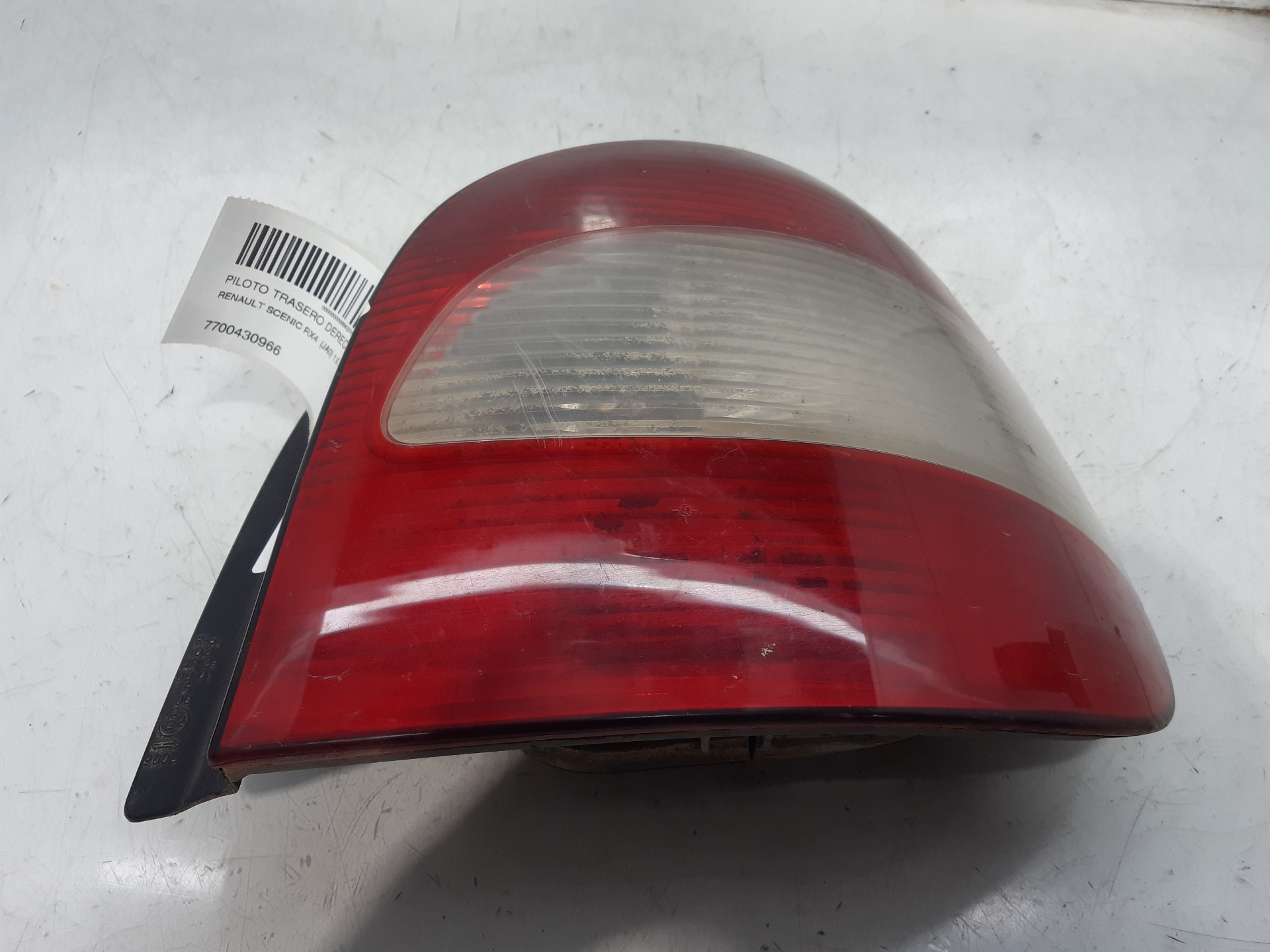 RENAULT Scenic 1 generation (1996-2003) Rear Right Taillight Lamp 7700430966 22273781