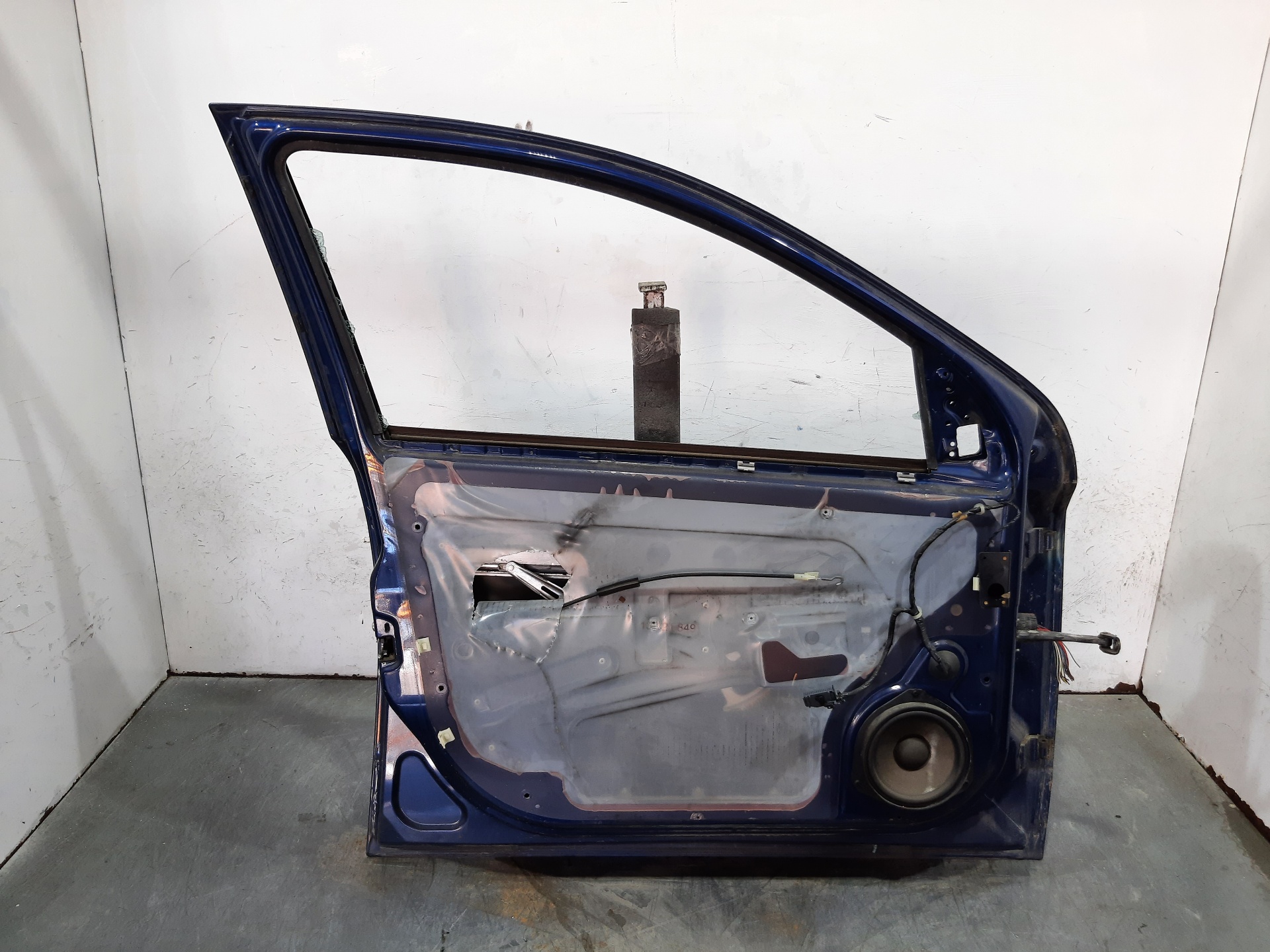 OPEL Astra J (2009-2020) Porte avant gauche 13208421 21356369