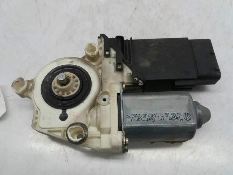 SEAT Toledo 2 generation (1999-2006) Front Right Door Window Control Motor 101959802 20175869