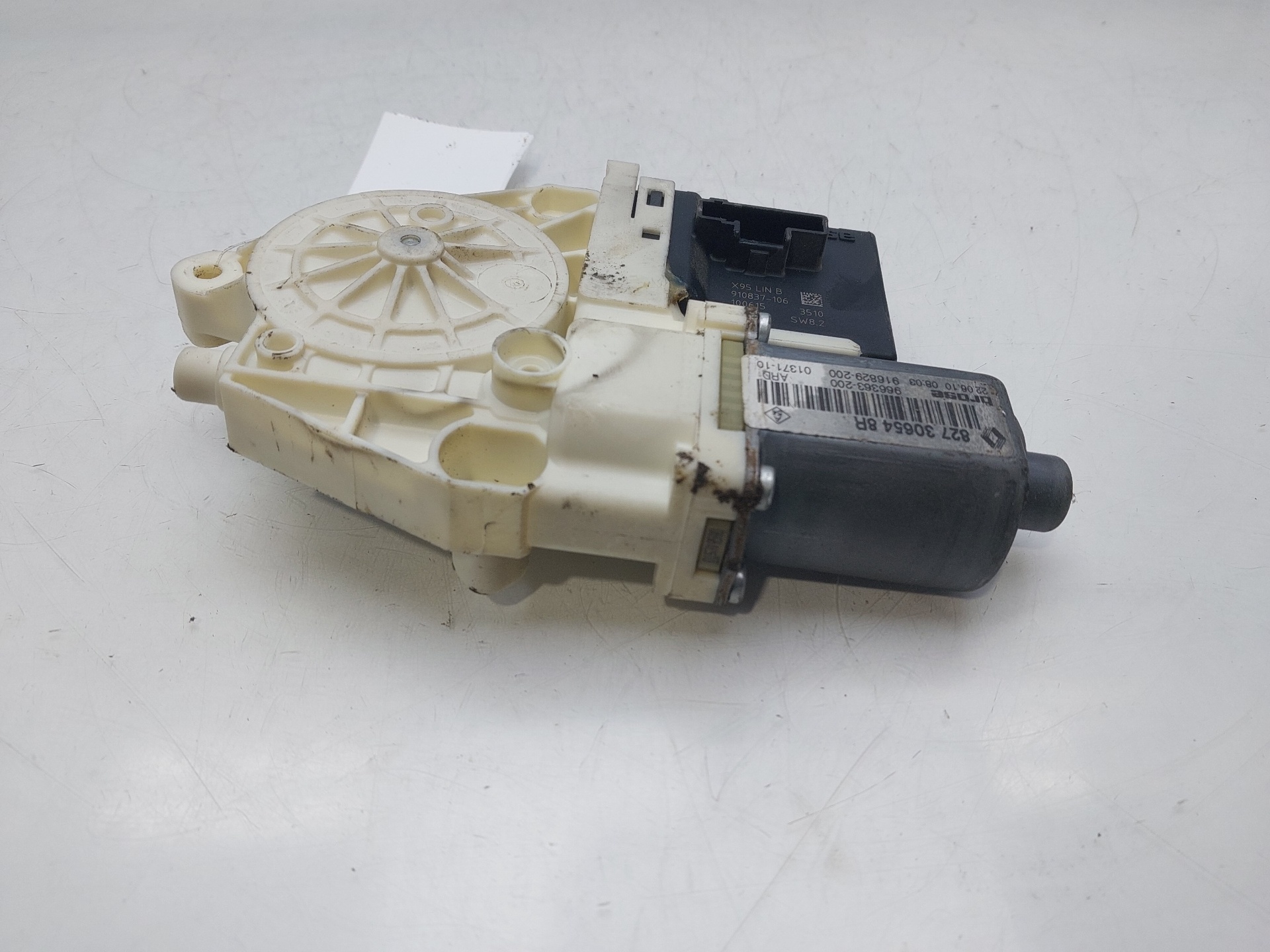 VAUXHALL Megane 3 generation (2008-2020) Rear Right Door Window Control Motor 827306548R 20793680