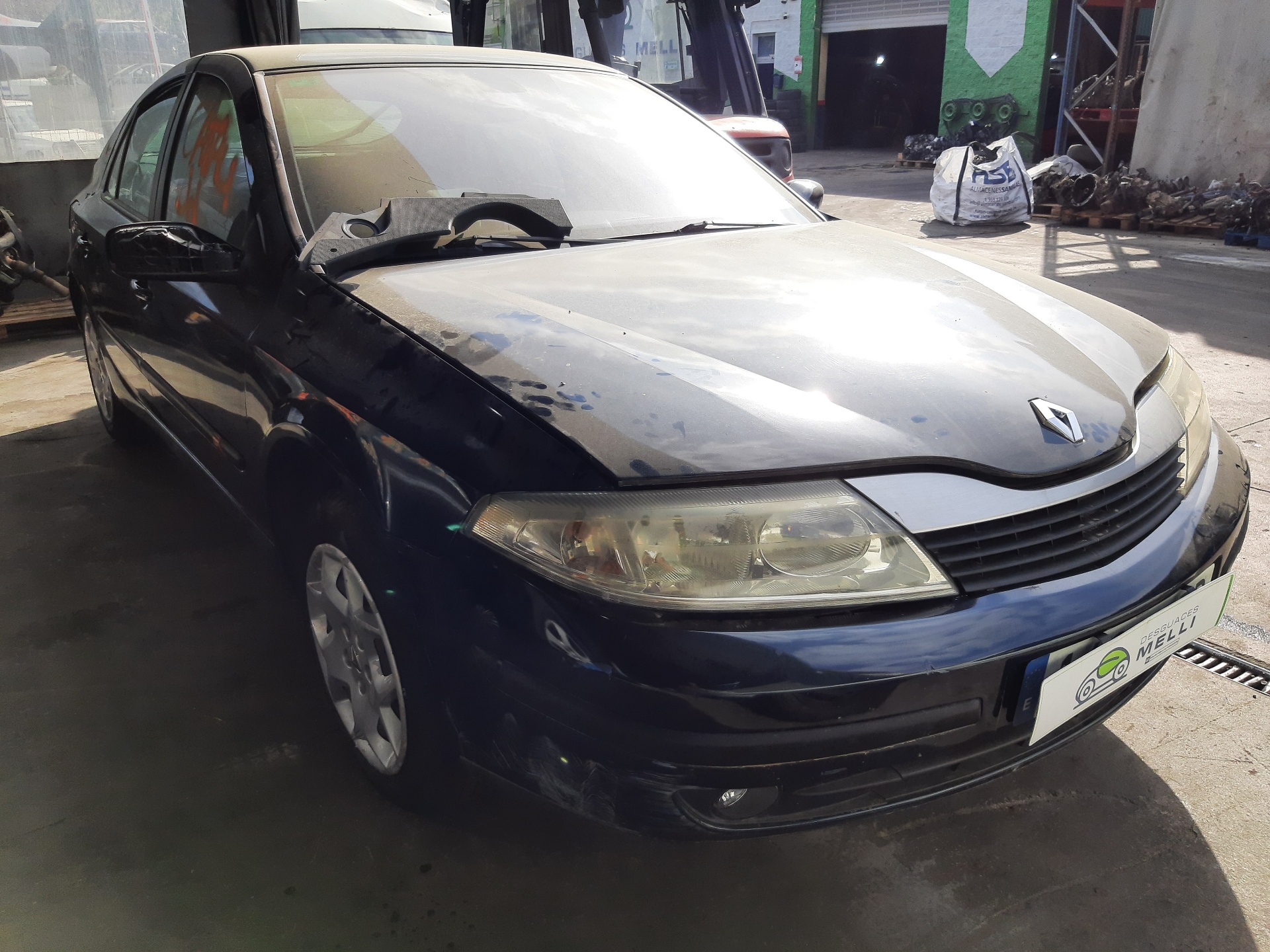 RENAULT Laguna 2 generation (2001-2007) Решетка радиатора 820039012 22016050