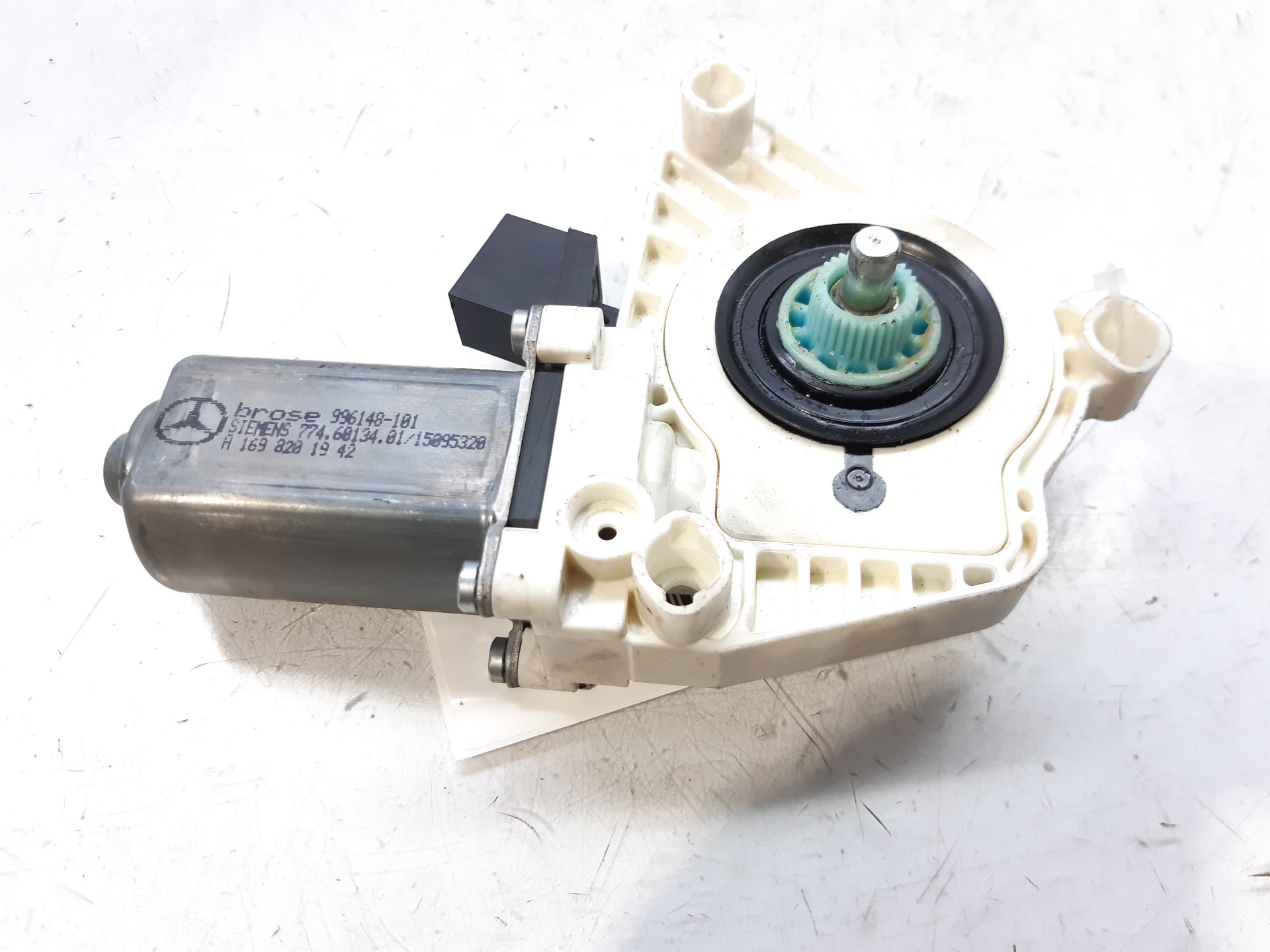 MERCEDES-BENZ A-Class W169 (2004-2012) Моторчик стеклоподъемника задней левой двери A1698201942 18693024