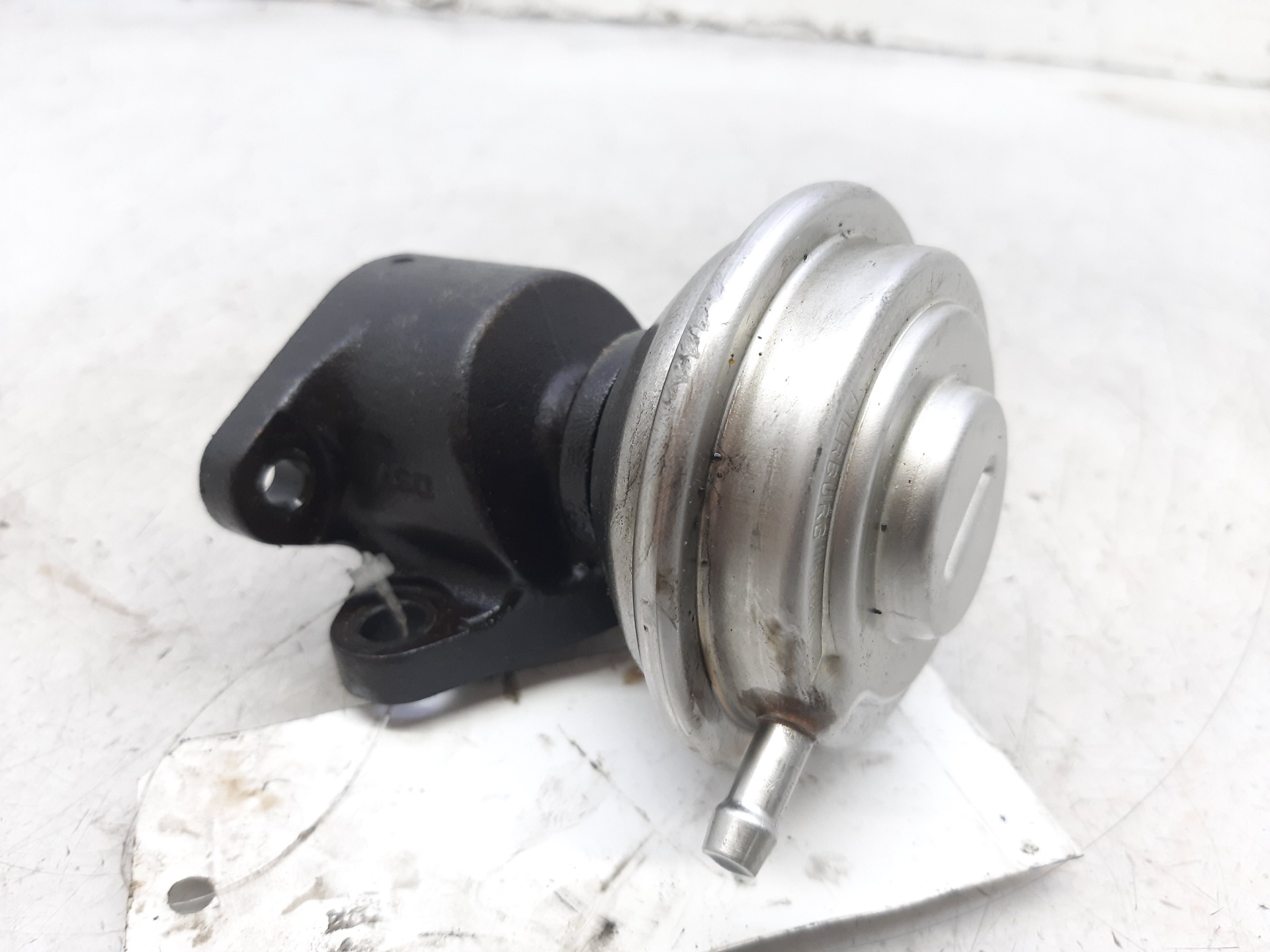 VAUXHALL A8 D3/4E (2002-2010) EGR vārsts 057131503L 24117750