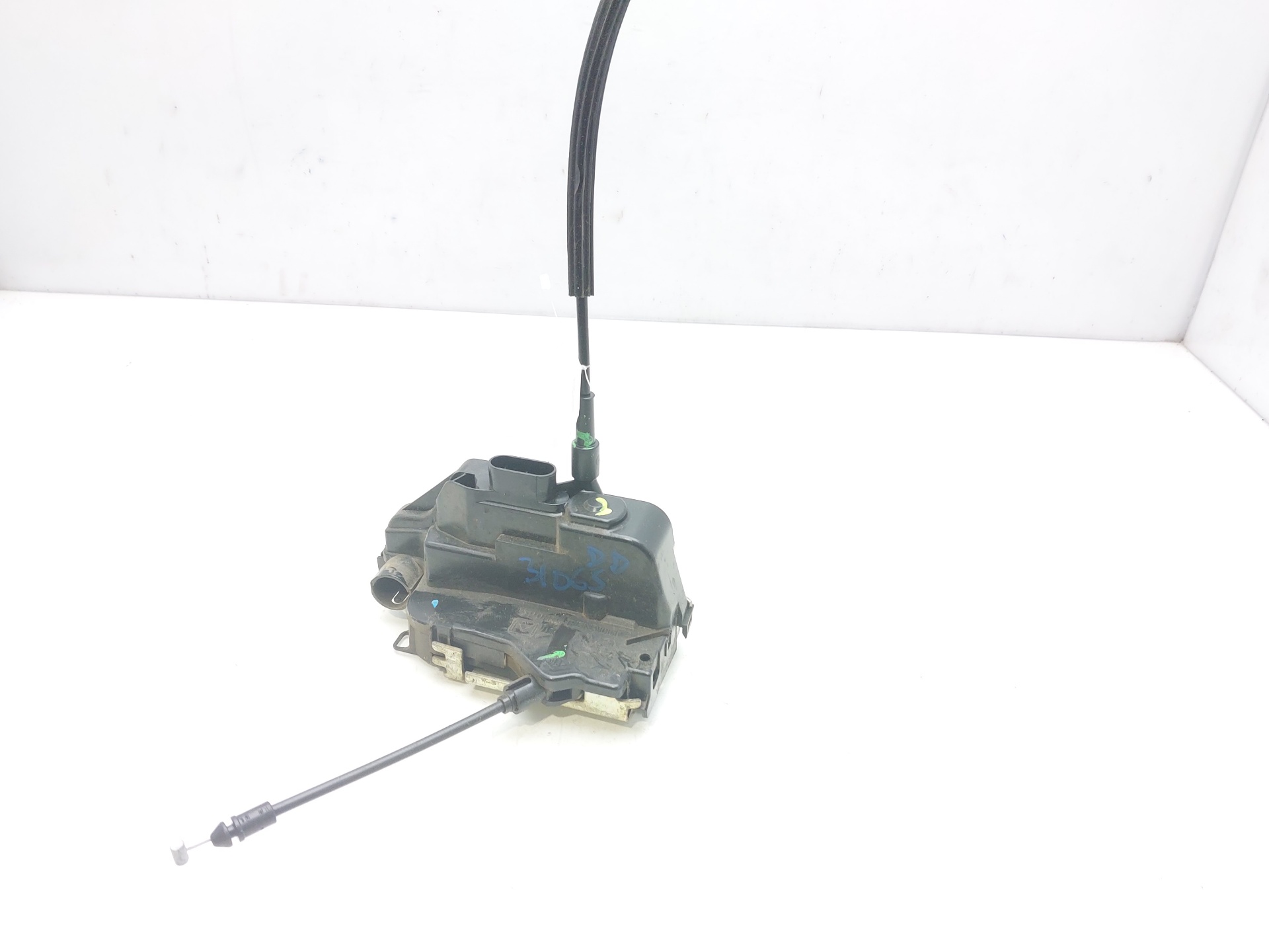 VOLKSWAGEN Laguna 2 generation (2001-2007) Front Right Door Lock 8200000662 20360021