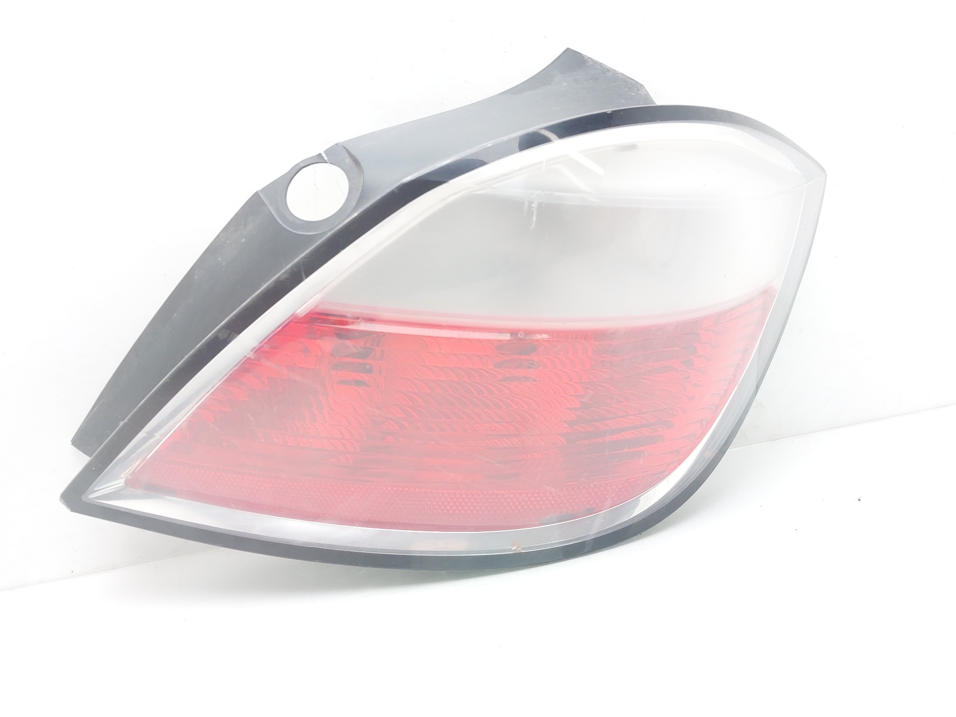 OPEL Astra J (2009-2020) Rear Right Taillight Lamp 24451837 20944127