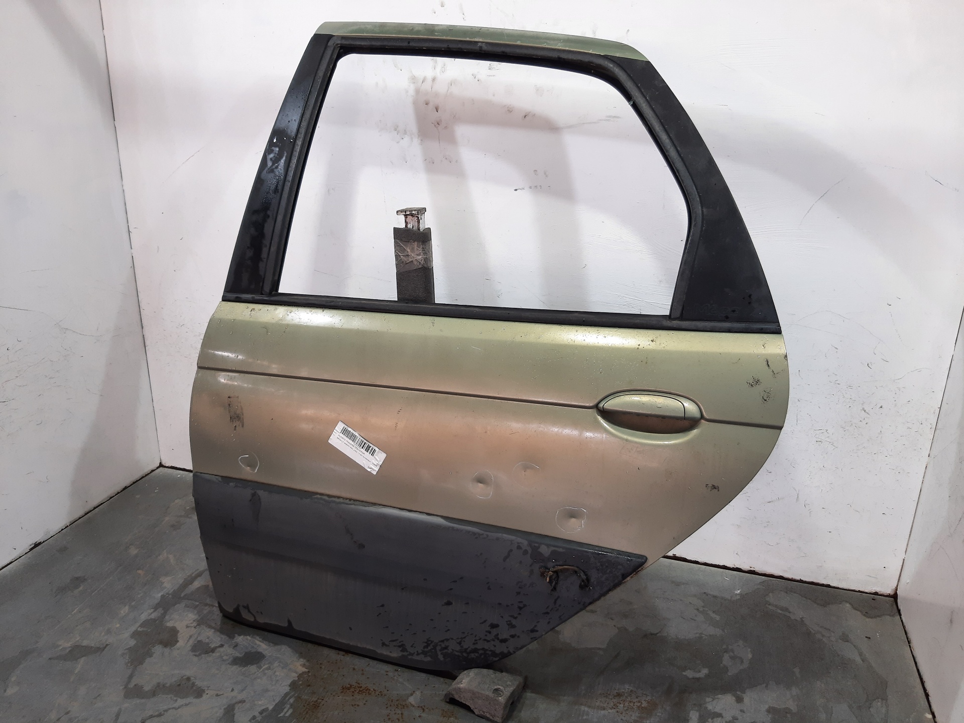 RENAULT Scenic 1 generation (1996-2003) Galinės kairės durys 7751472407 22327149