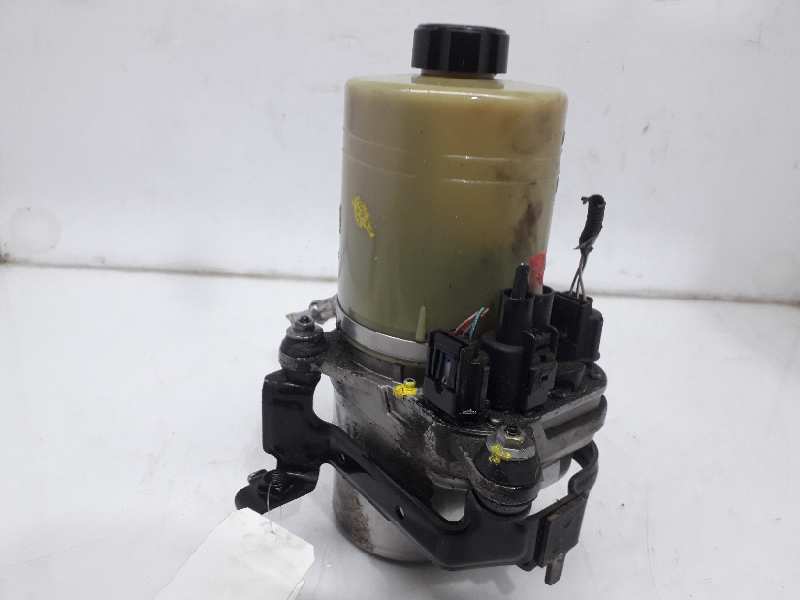 FORD C-Max 1 generation (2003-2010) Power Steering Pump 3M513K514DG 25697040