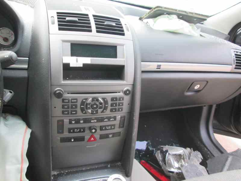 PEUGEOT 407 1 generation (2004-2010) Galinių kairių durų stiklo pakelėjo varikliukas 0130822201 20167325