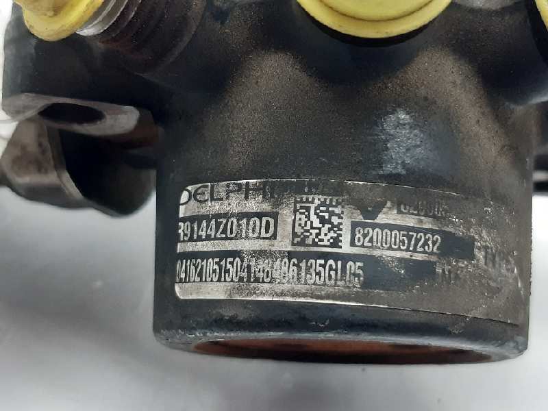 RENAULT Megane 2 generation (2002-2012) Conducta alimentare auto 8200057232 18528233