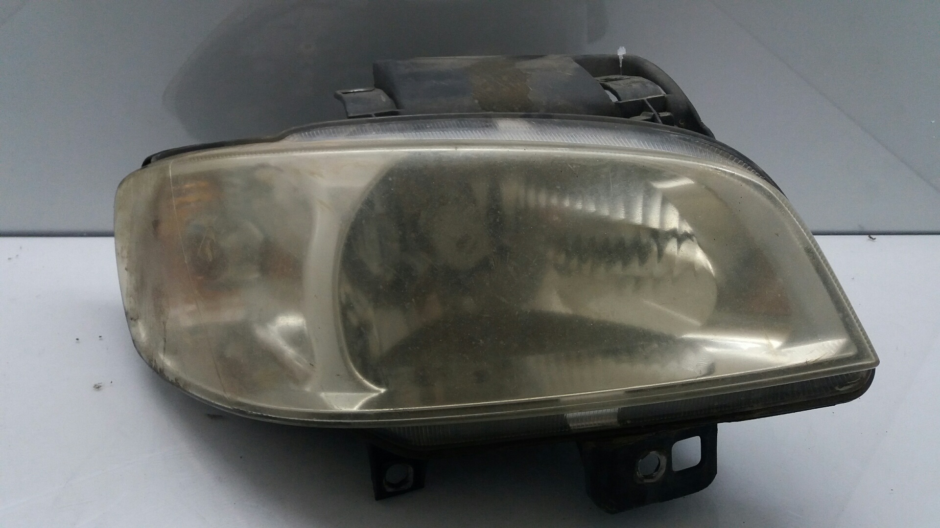 SEAT Cordoba 1 generation (1993-2003) Front Right Headlight 6K1941044A 22457366