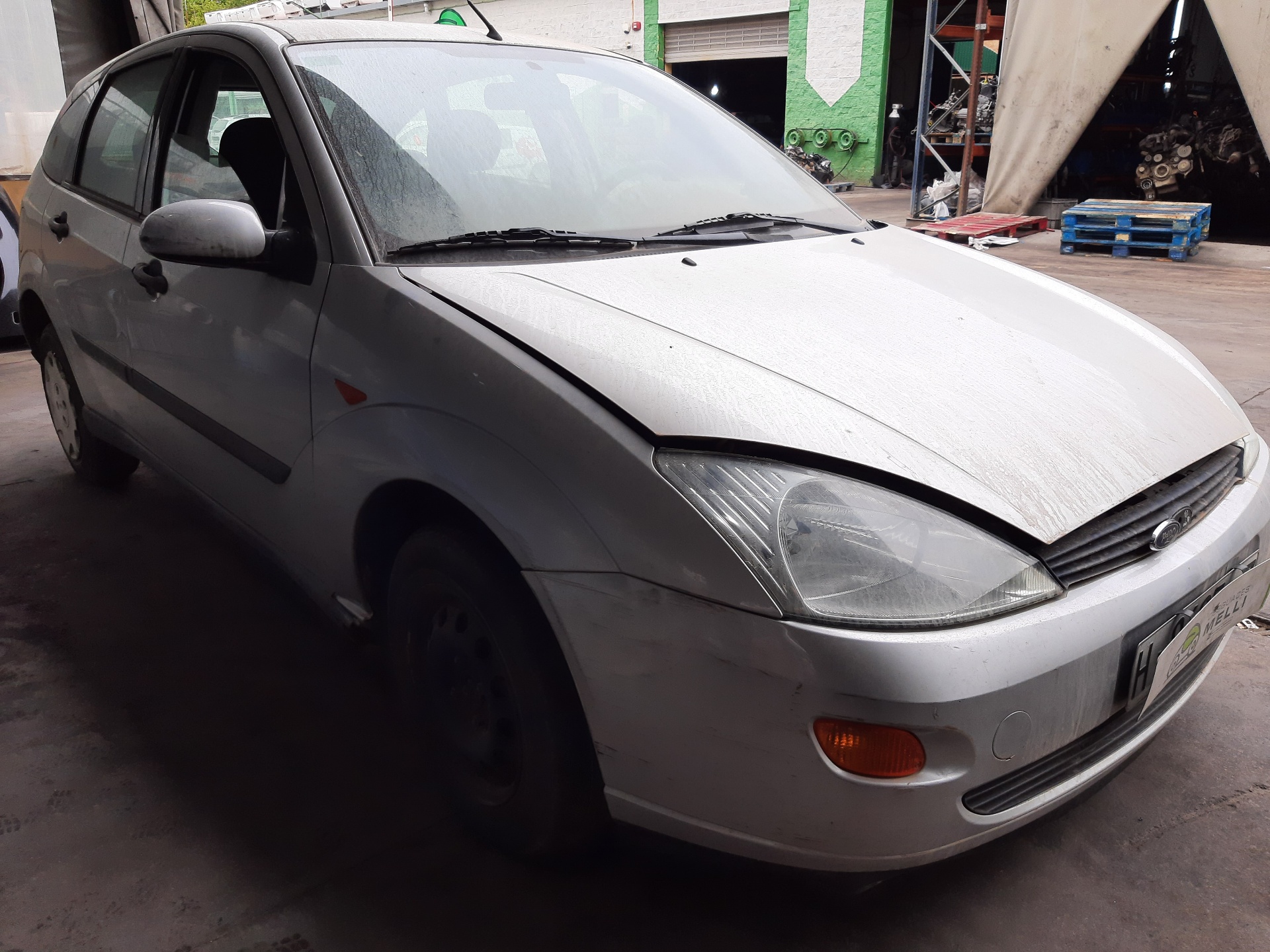 FORD Focus 1 generation (1998-2010) Решетка радиатора 98AB8200A 23091795