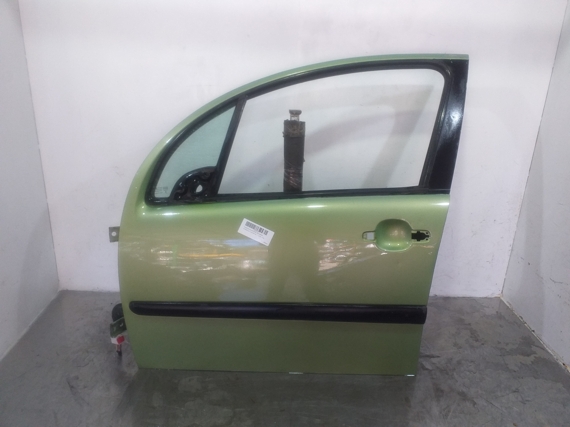 CITROËN C3 1 generation (2002-2010) Front Left Door 9002V1 24759107