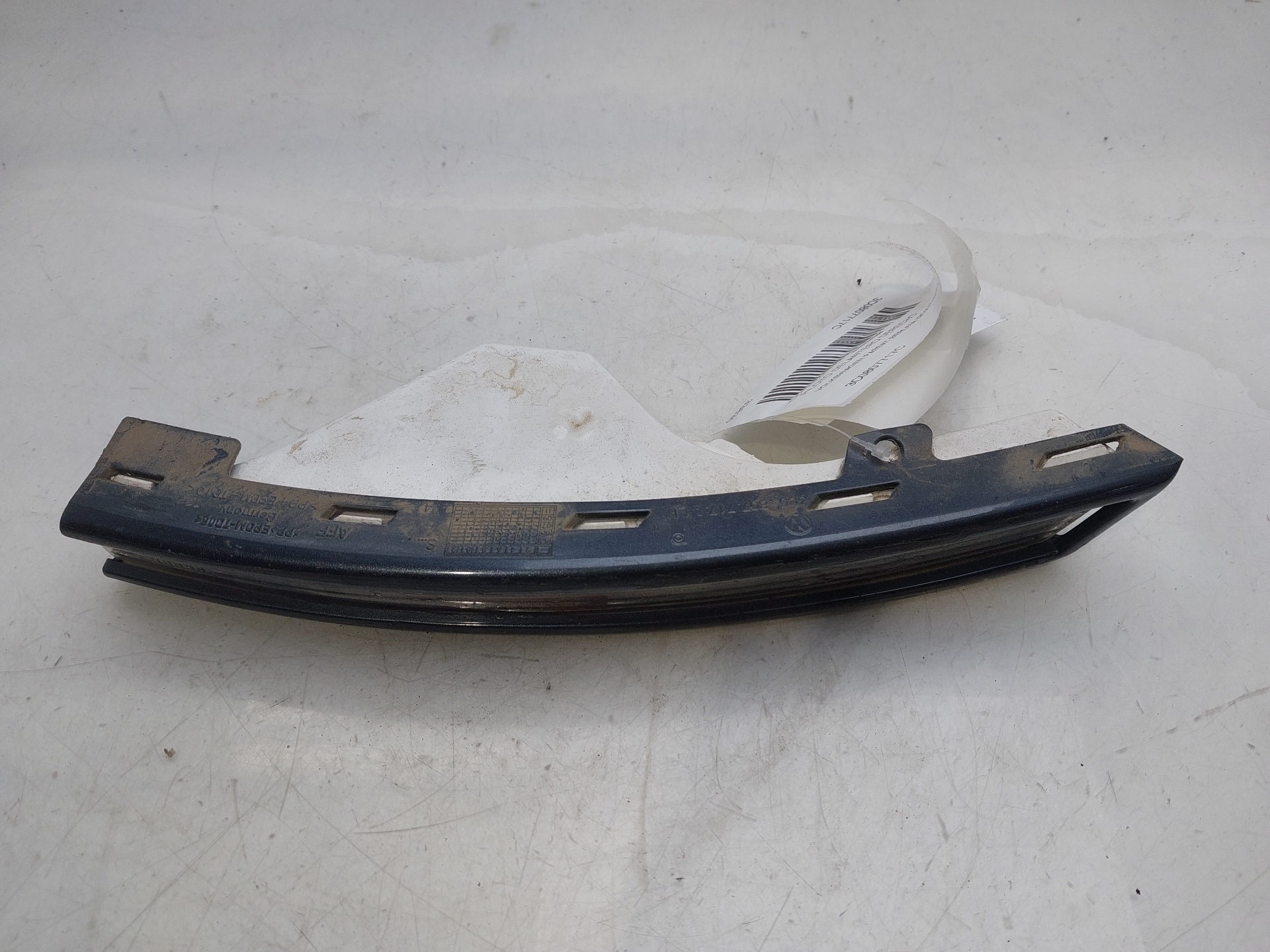 CHEVROLET Passat B6 (2005-2010) Front Right Fender Turn Signal 3C0807717C 23700831