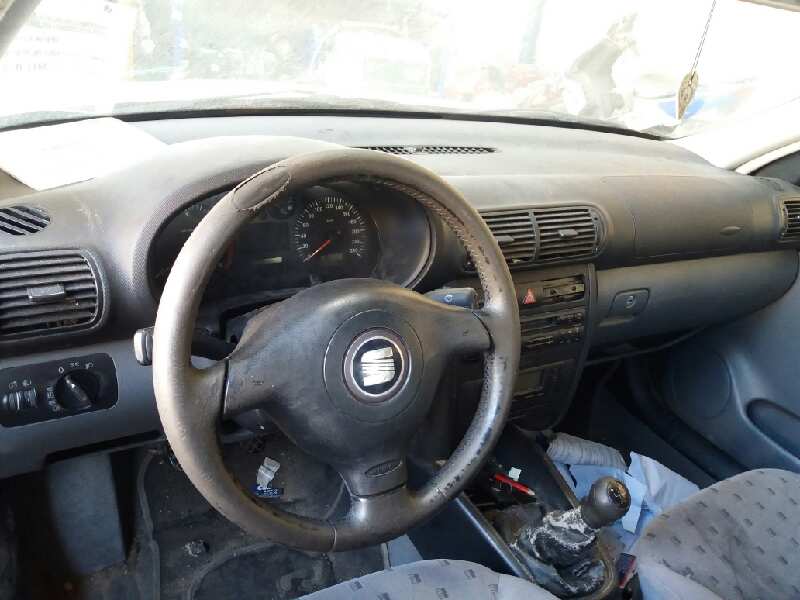 SUBARU Toledo 2 generation (1999-2006) Priekšējais labais miglas lukturis 1M0941702B 18372083