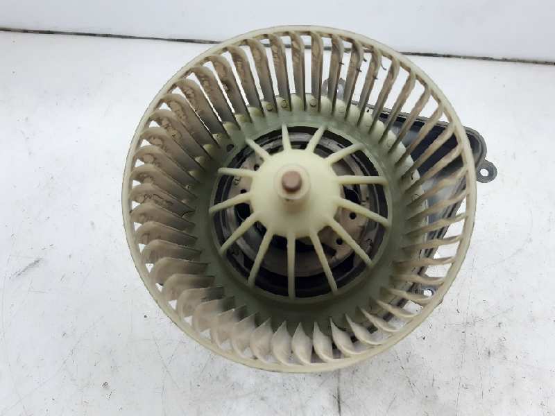 CITROËN Xsara 1 generation (1997-2004) Ventilateur de chauffage 210681233F 18413988