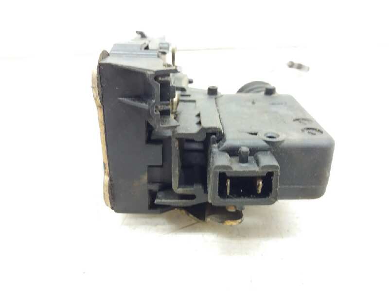 RENAULT Clio 1 generation (1990-1998) Front Right Door Lock 7701036101 20189796