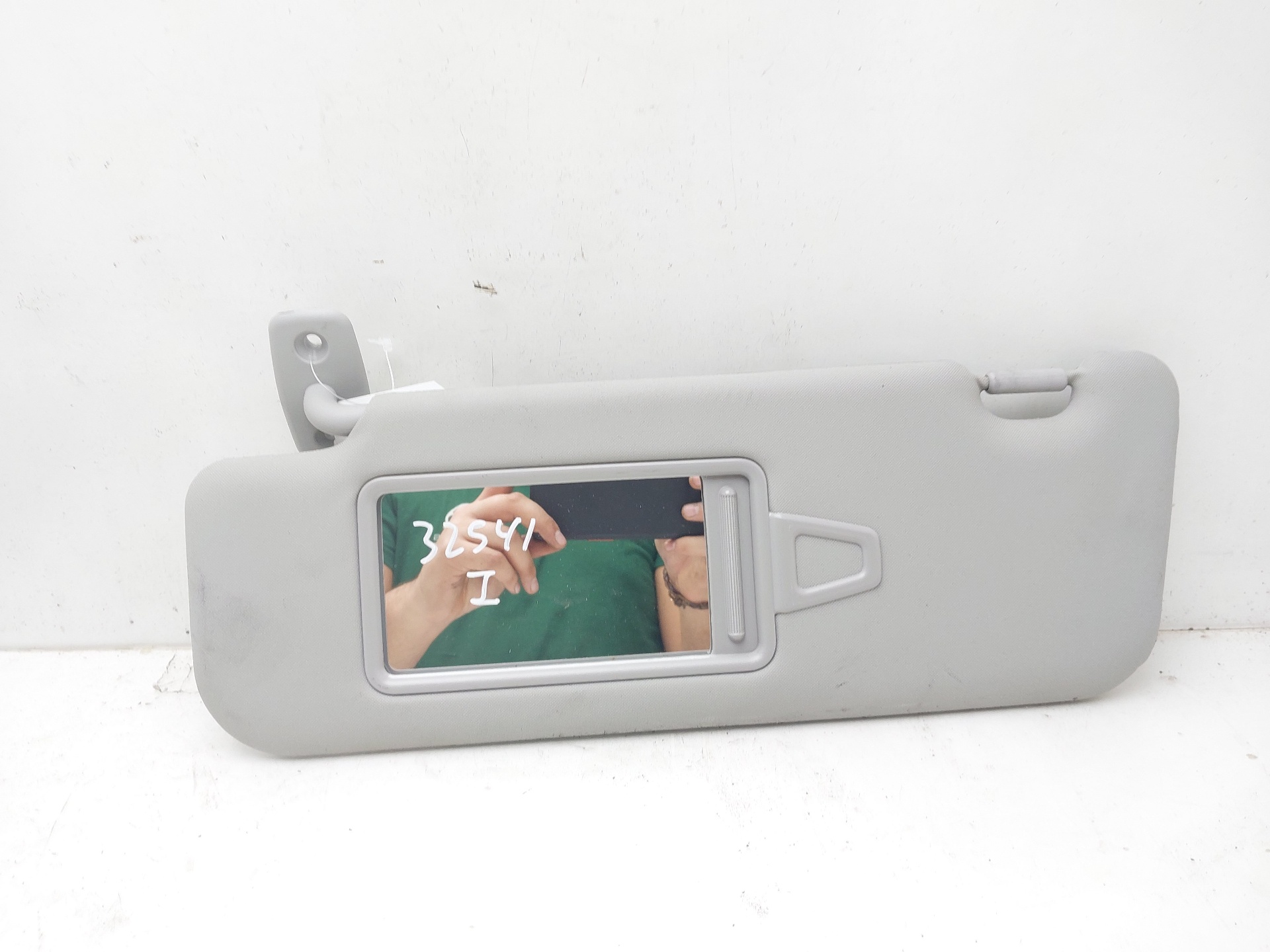 KIA Sportage 3 generation (2010-2015) Left Side Sun Visor 852103W040ED 21630618