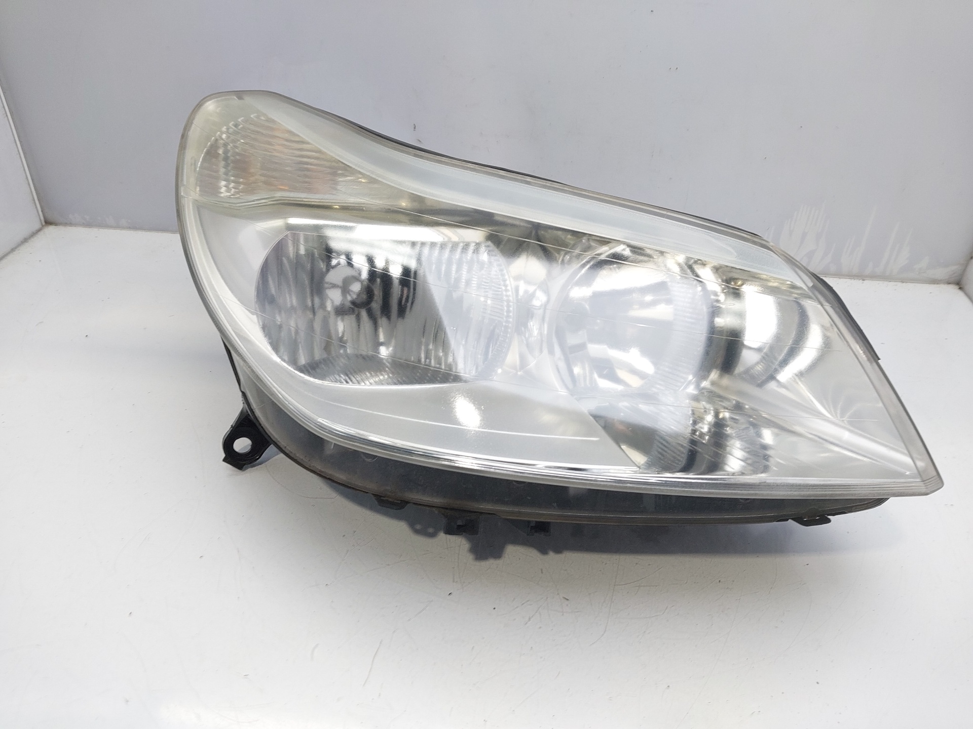 CITROËN C5 1 generation (2001-2008) Front Right Headlight 9650055880 22495110