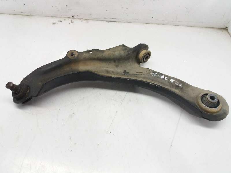 RENAULT Megane 2 generation (2002-2012) Front Left Arm 8200255760 20184497