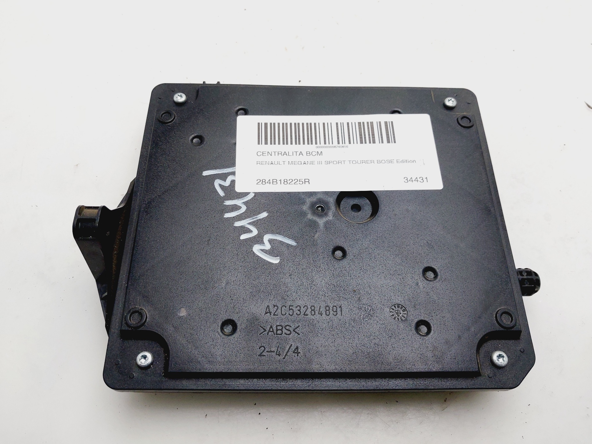 RENAULT Megane 3 generation (2008-2020) kita_detale 284B18225R 25166741