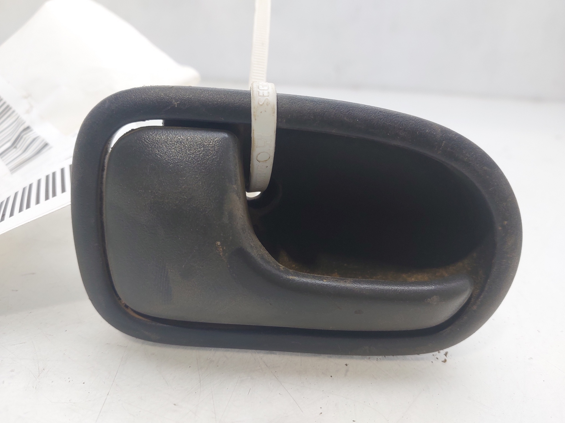 MAZDA Left Rear Internal Opening Handle UH7159330A09 24760047