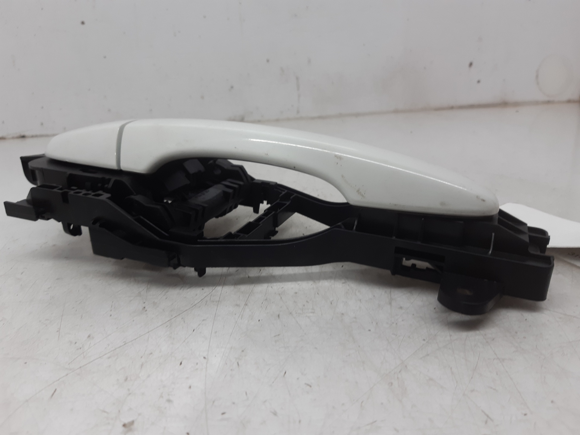 VOLVO V40 2 generation (2012-2020) Rear right door outer handle 31440084 18690484