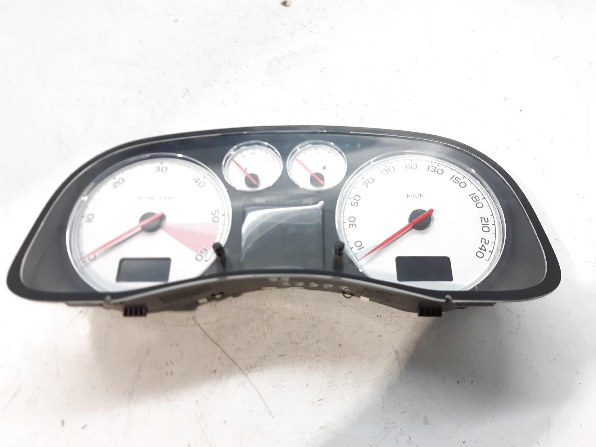 PEUGEOT 307 1 generation (2001-2008) Speedometer 9661323180 27294302