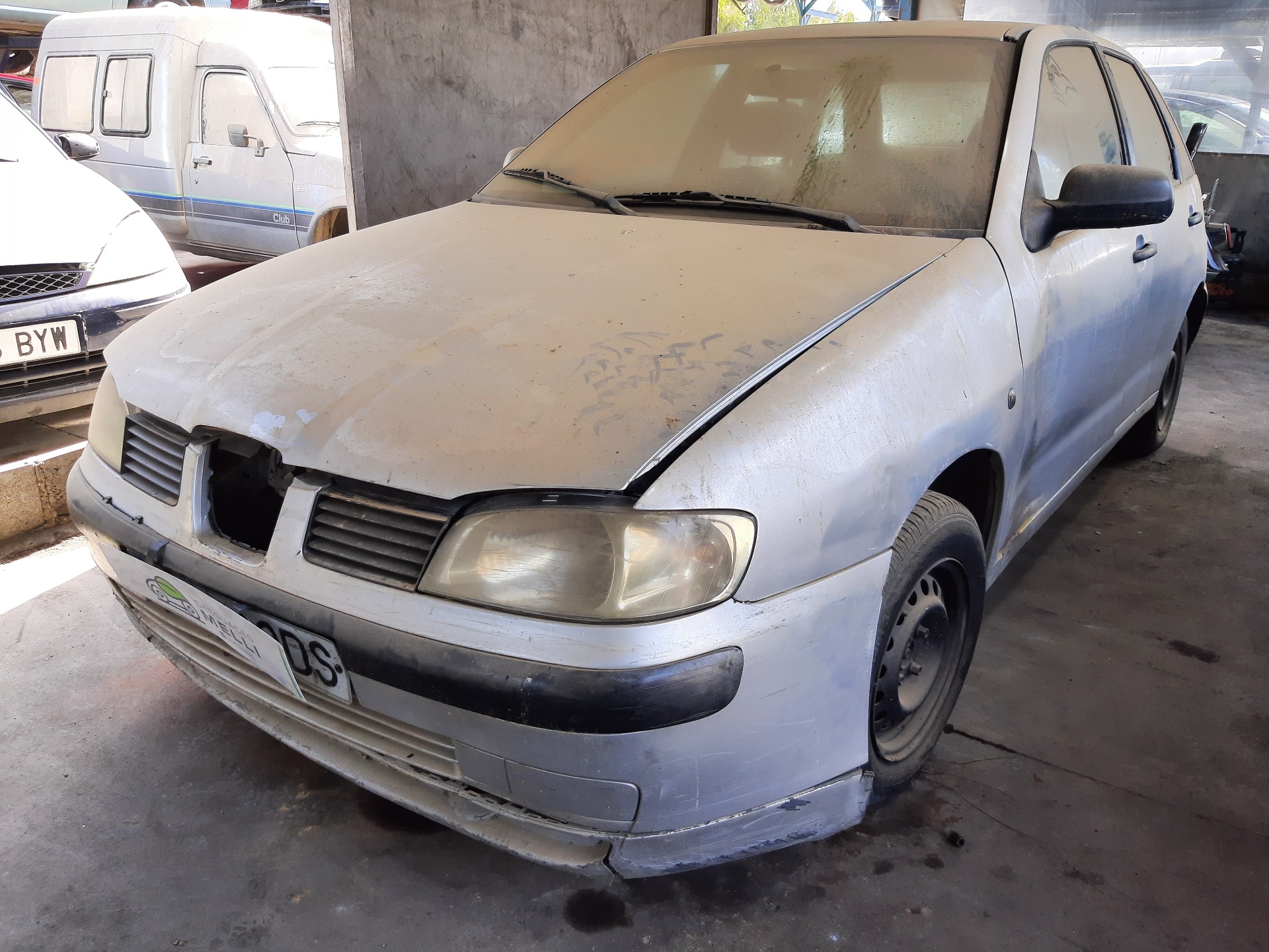 SEAT Cordoba 1 generation (1993-2003) Другая деталь 6K0820411 22273811