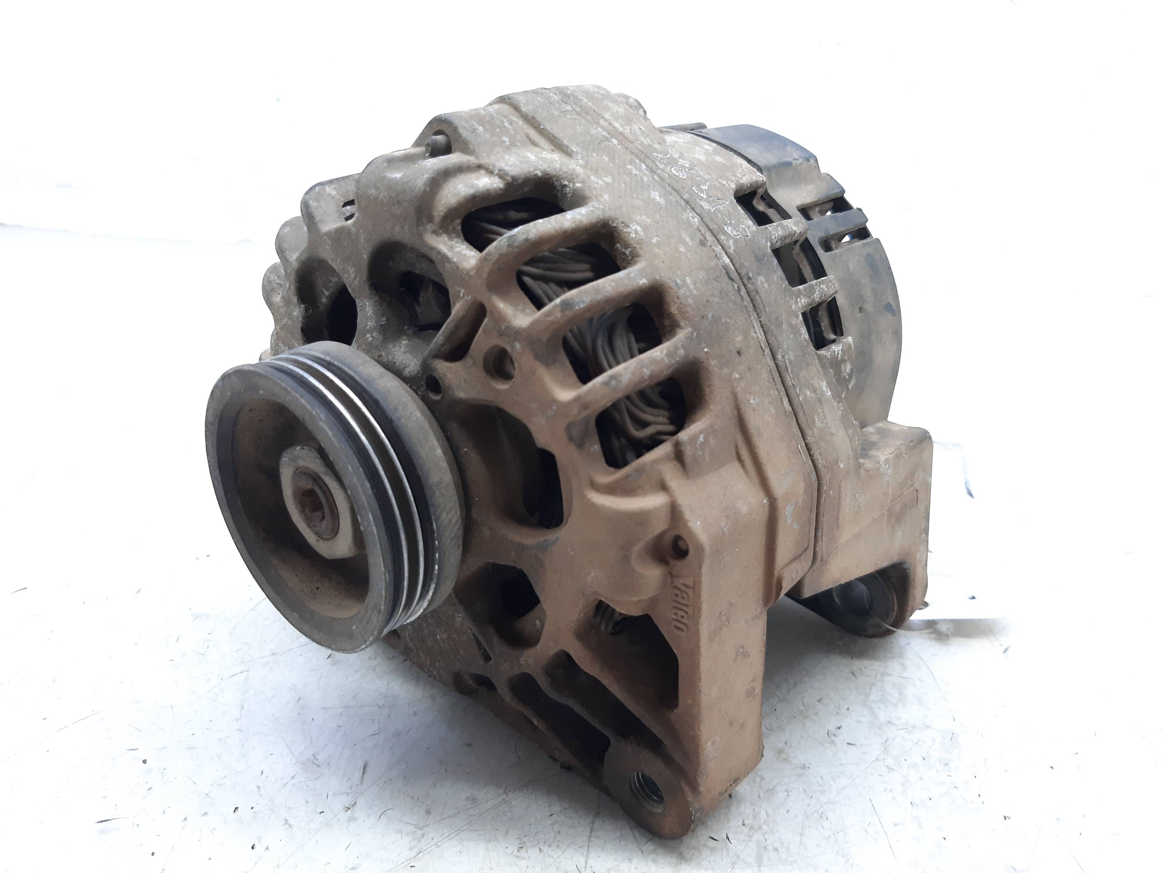 RENAULT Clio 2 generation (1998-2013) Alternator 8200064344 18801021