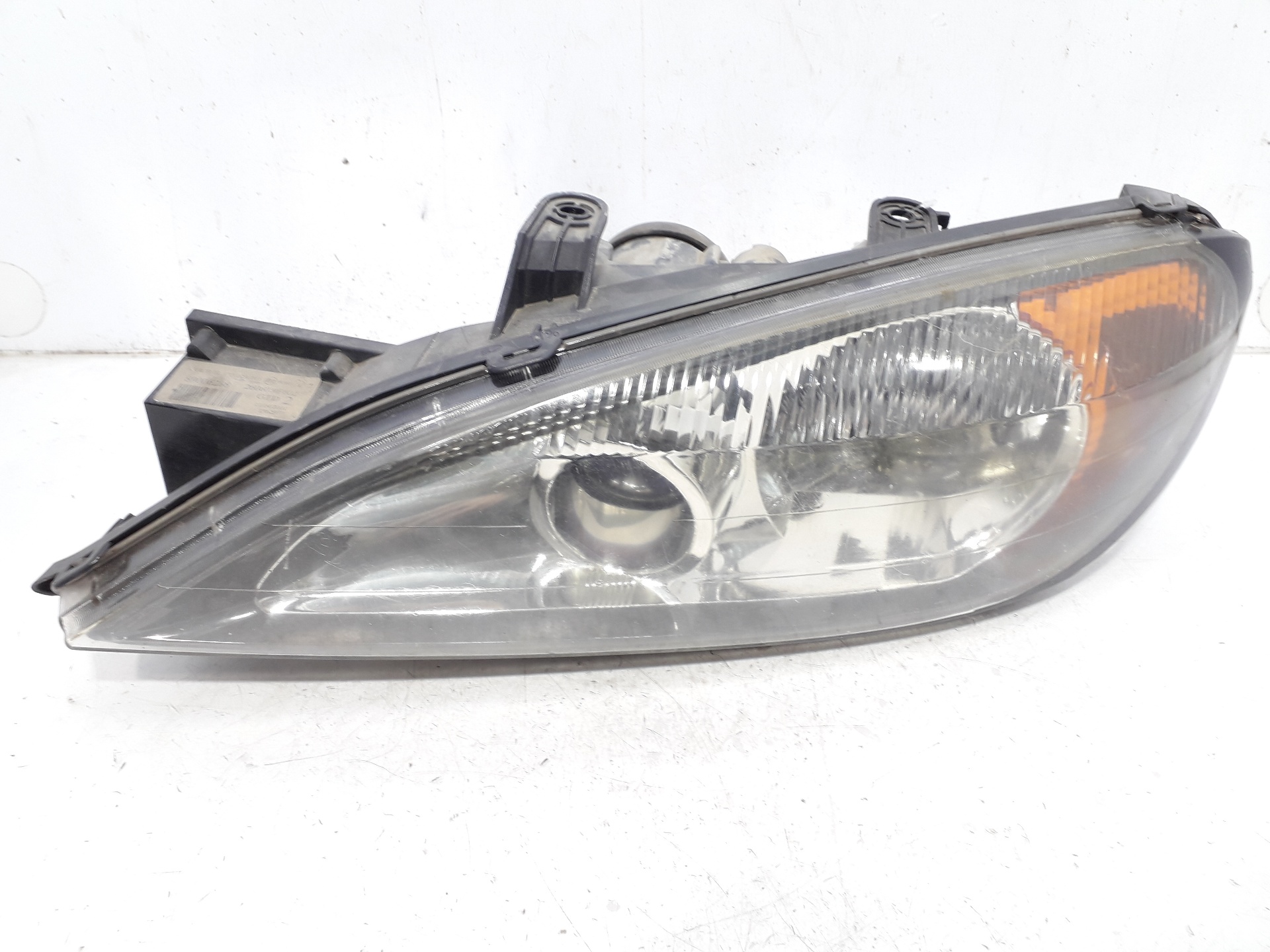 NISSAN Primera P11 (1996-2002) Front Left Headlight 260609F629 18545078