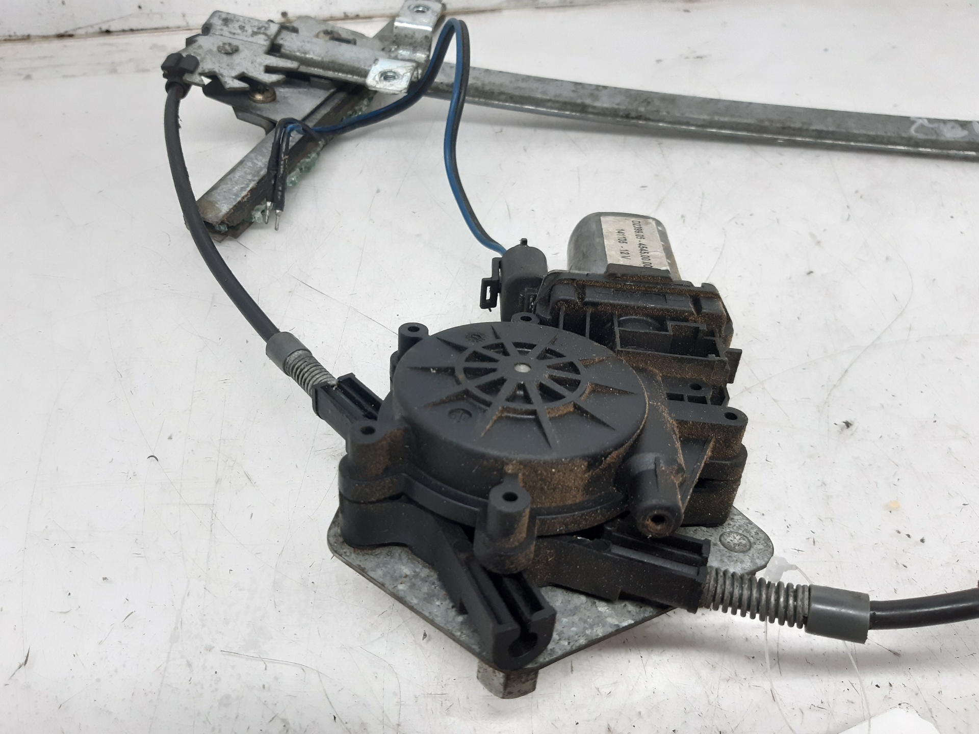 FORD Regulator de geam ușă stânga față 6819981 18719128