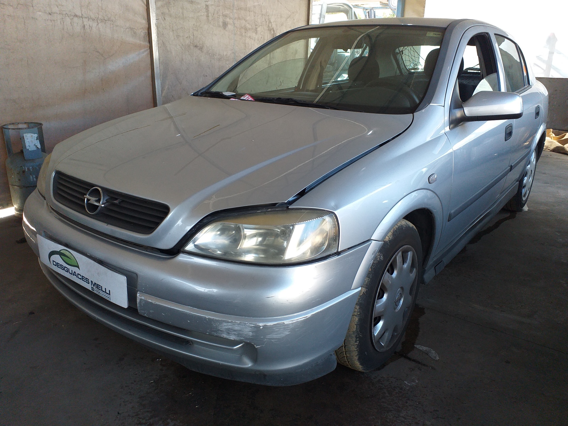 OPEL Astra H (2004-2014) Priekšējais labais spārns 6102364 24023307