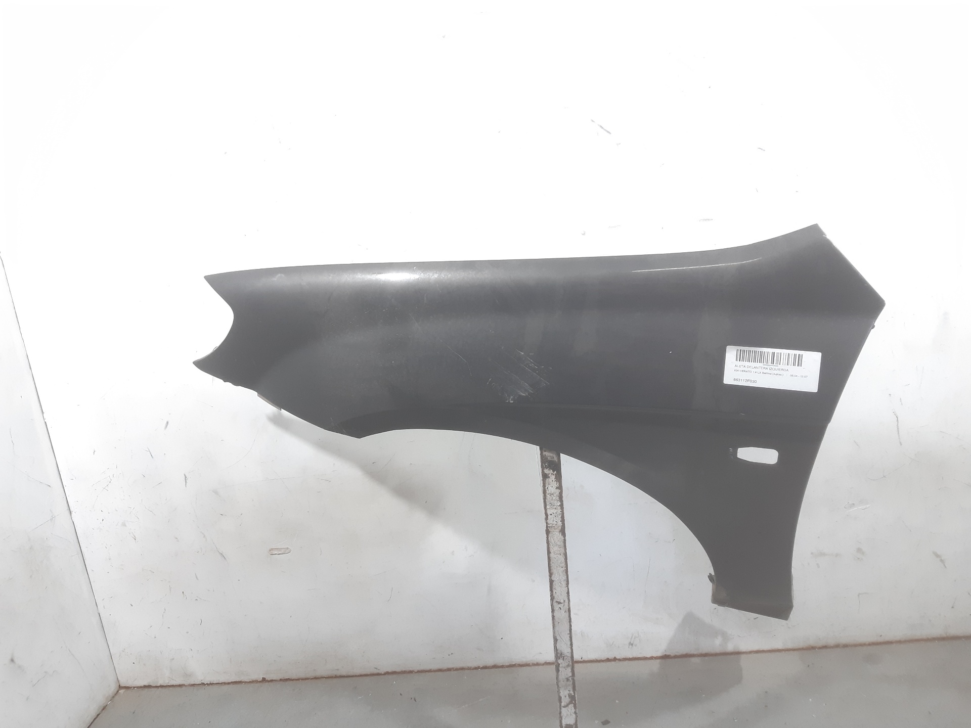 KIA Cerato 1 generation (2004-2009) Front Left Fender 663112F030 18724730