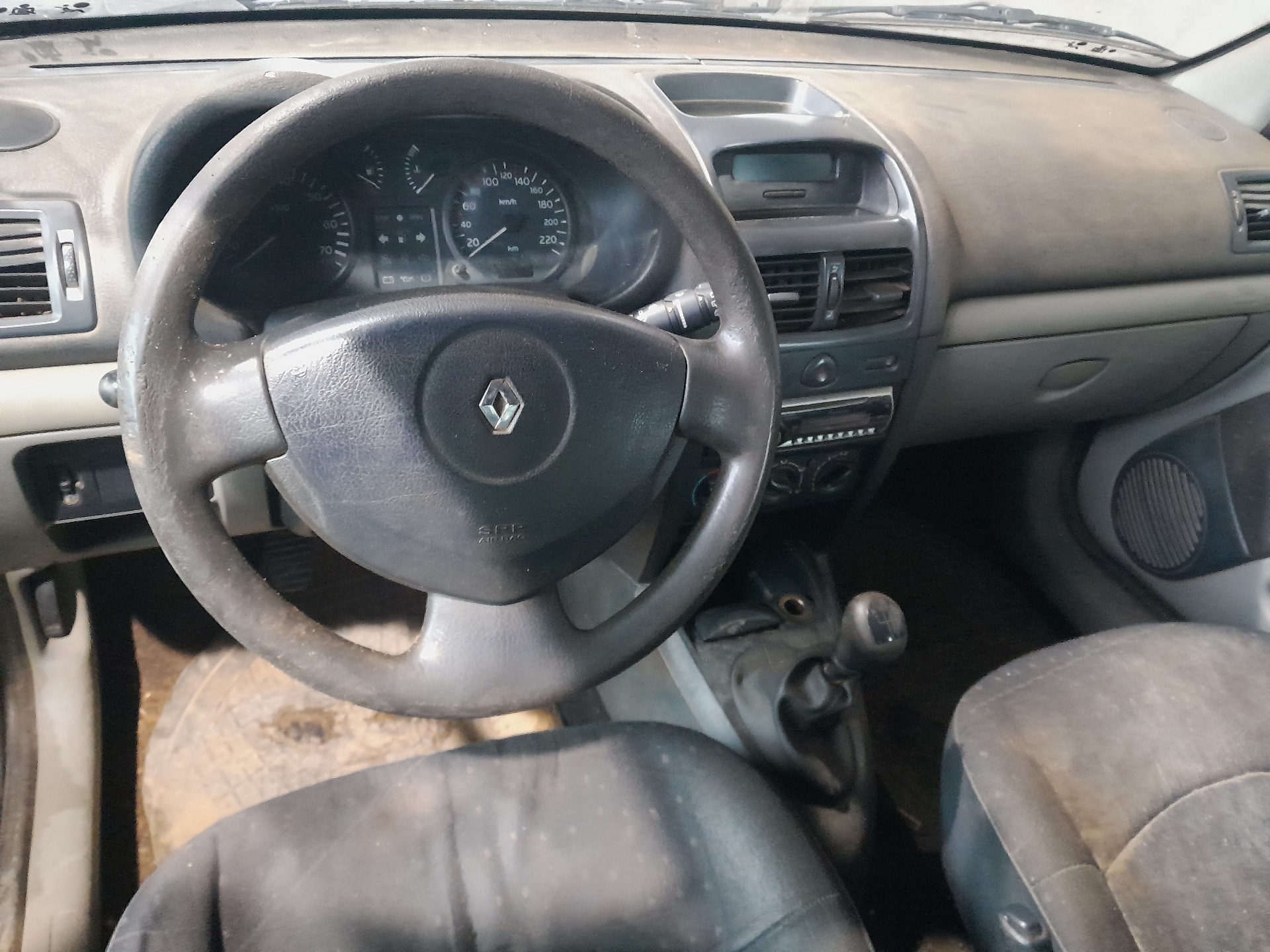 RENAULT Clio 3 generation (2005-2012) Другие кузовные детали 8200060917 22923426