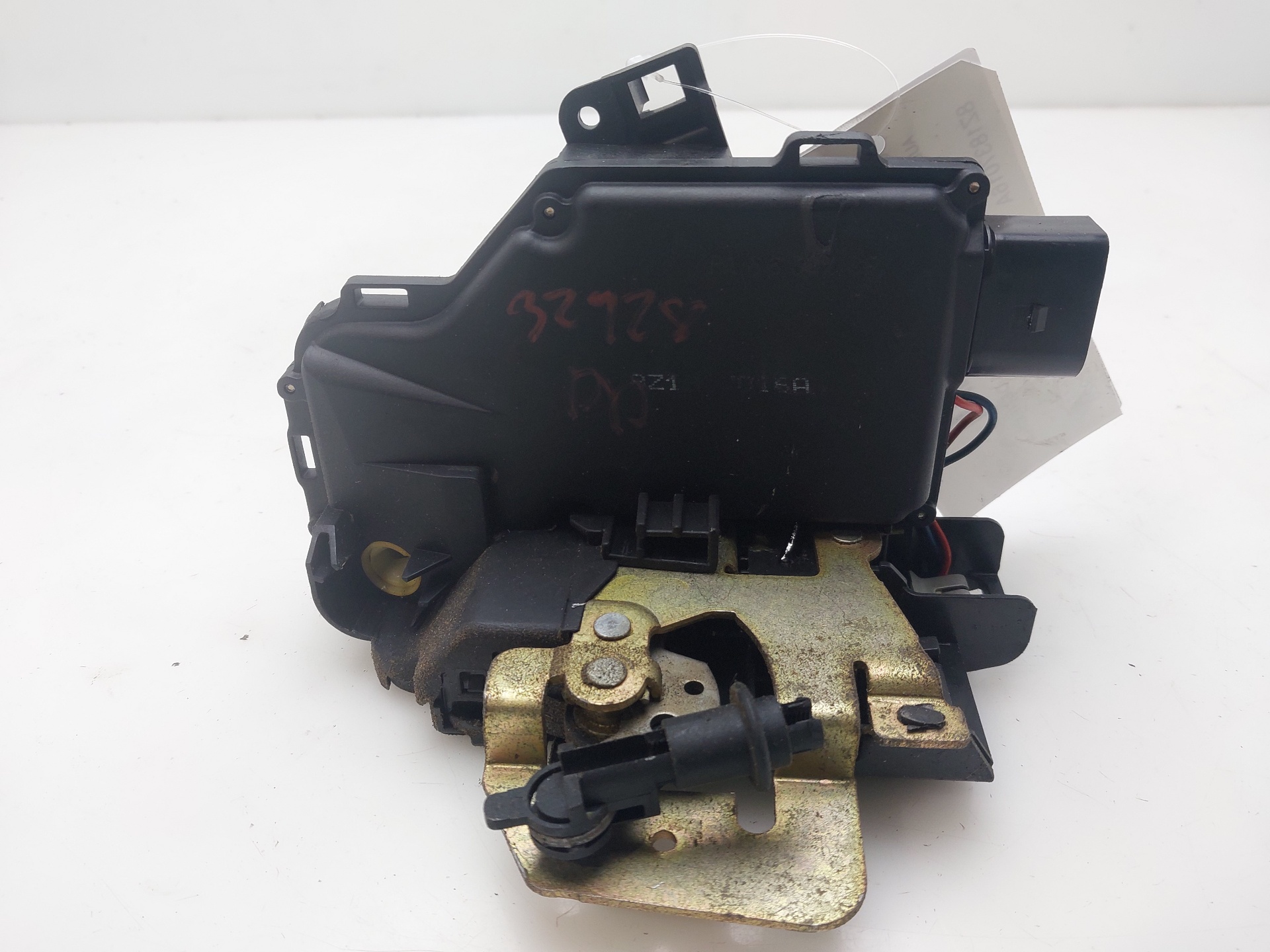 AUDI A2 8Z (1999-2005) Front Right Door Lock 8Z1837016A 24298641