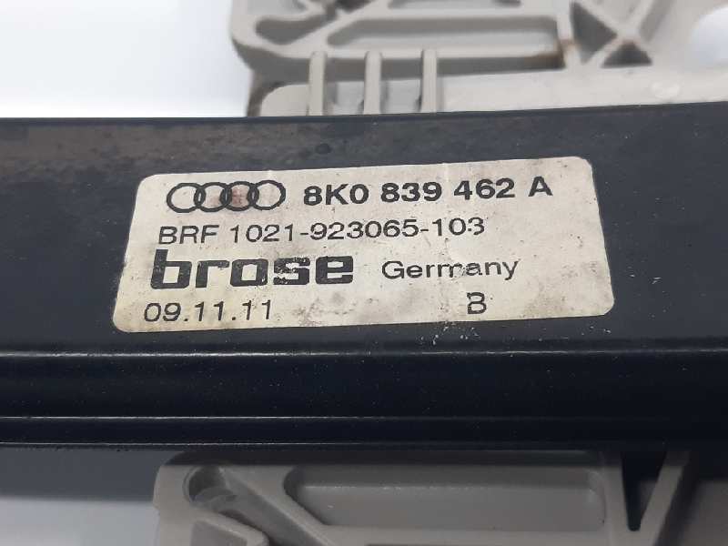 AUDI A4 B8/8K (2011-2016) Fönsterhiss för höger bakdörr 8K0839462A 24004724