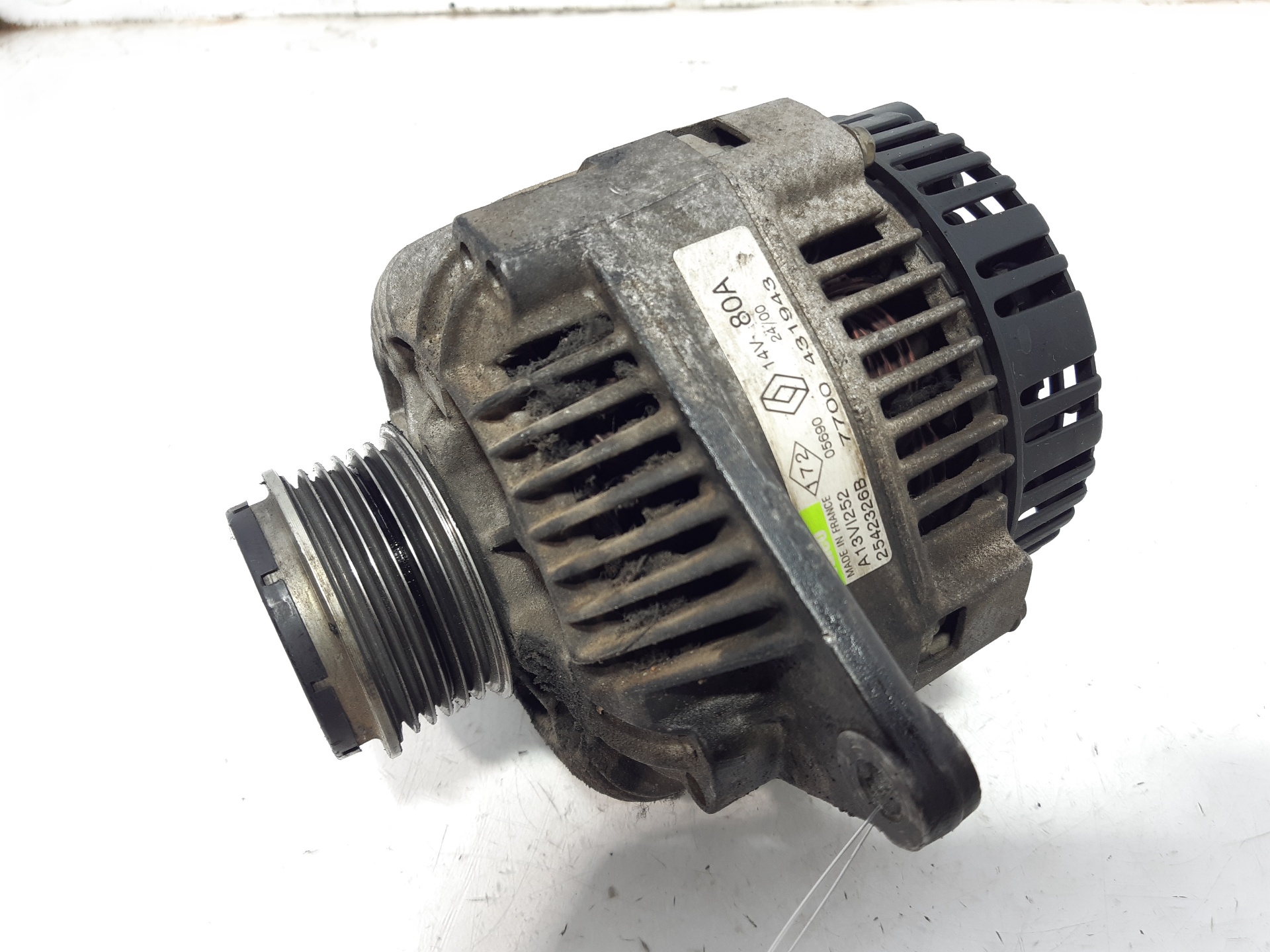 RENAULT Megane 1 generation (1995-2003) Alternator 7700431943 24112108